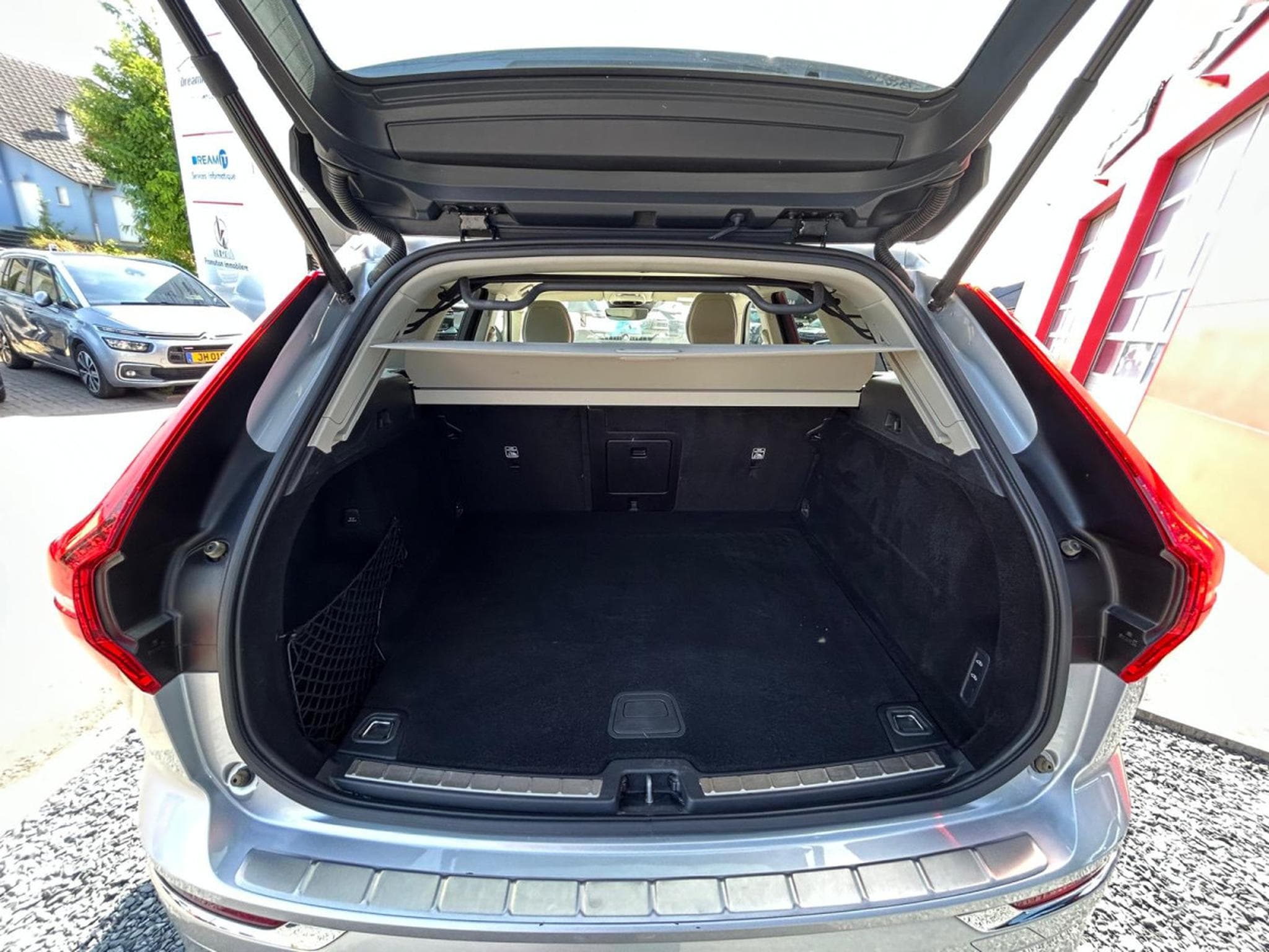 Volvo XC60 2.0 299ch INSPIRATION (2020) - Photo 23