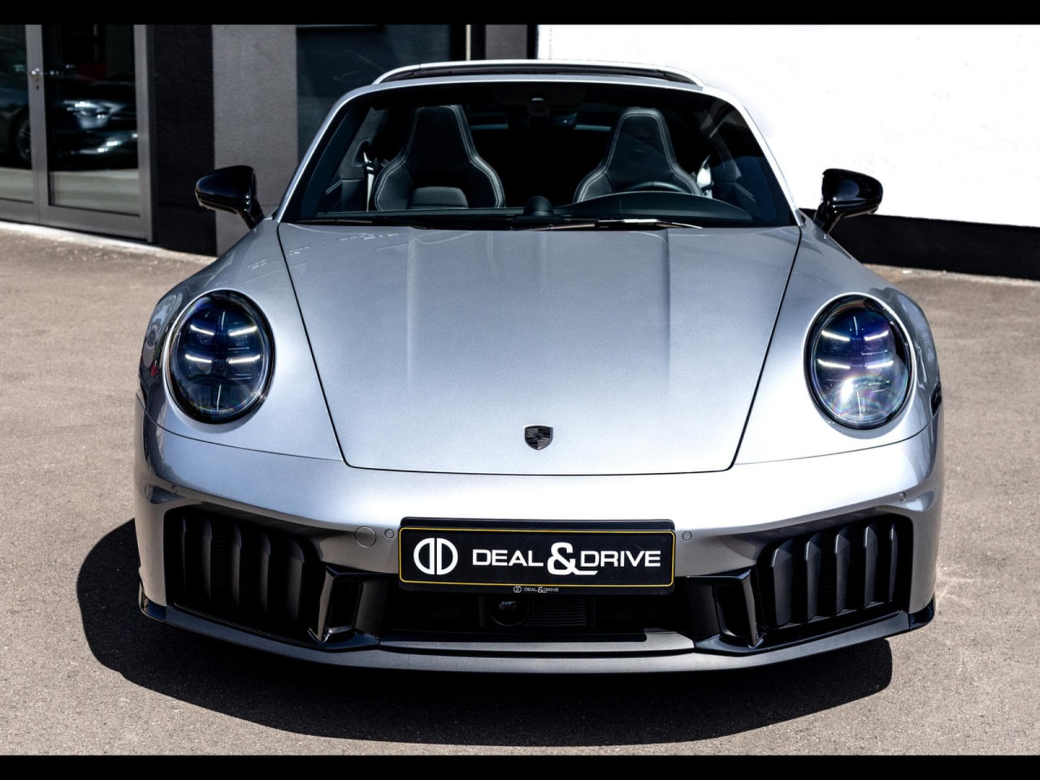Porsche 911 .2 911 TARGA 4 GTS PDK - GT-SILVER (2025) - Photo 5
