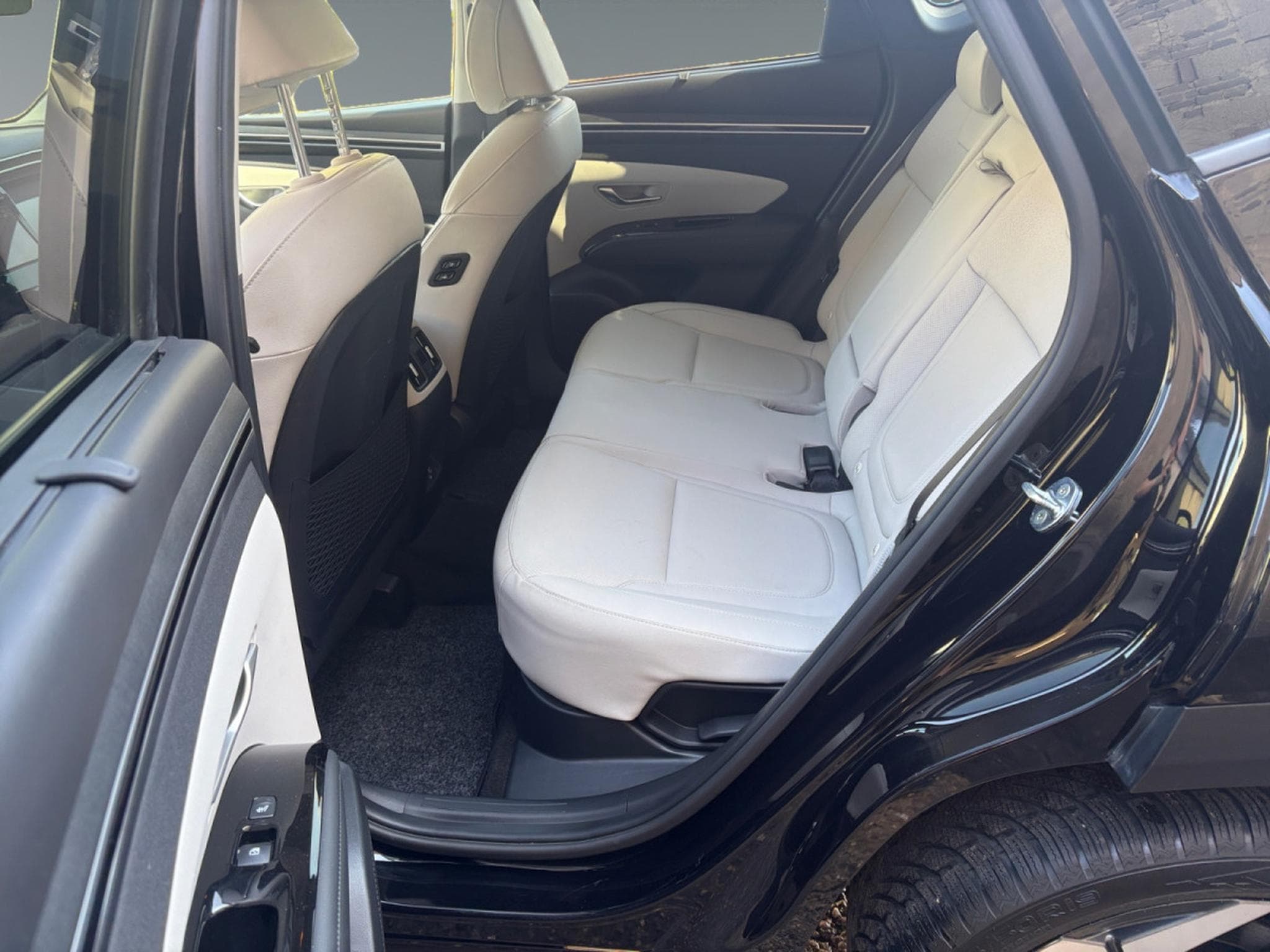 Hyundai Tucson HEV 1.6 T-GDi Shine (2022) - Photo 13
