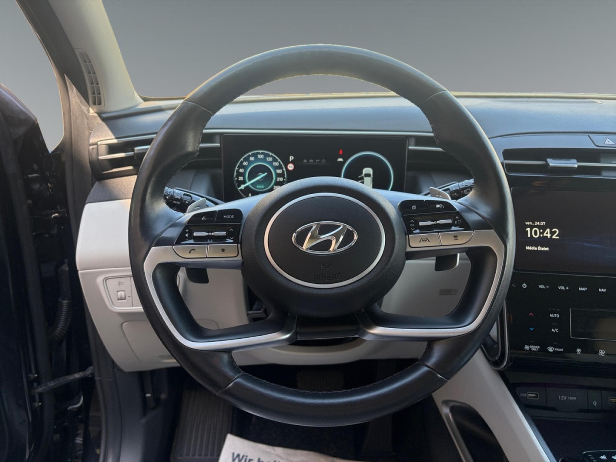 Hyundai Tucson HEV 1.6 T-GDi Shine (2022) - Photo 9