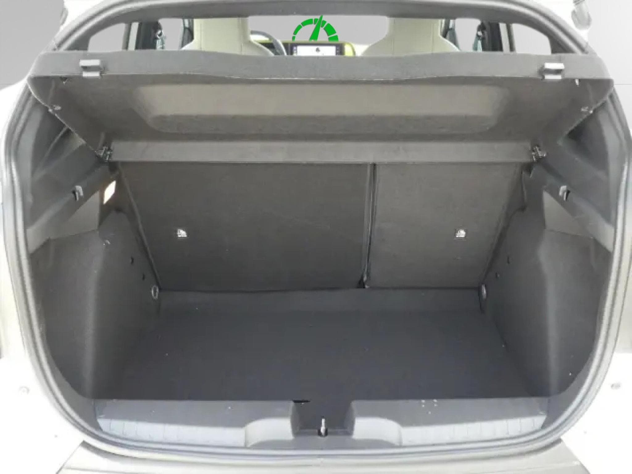 Fiat Grande Panda HYBRID LA PRIMA 1.2 (2026) - Photo 8