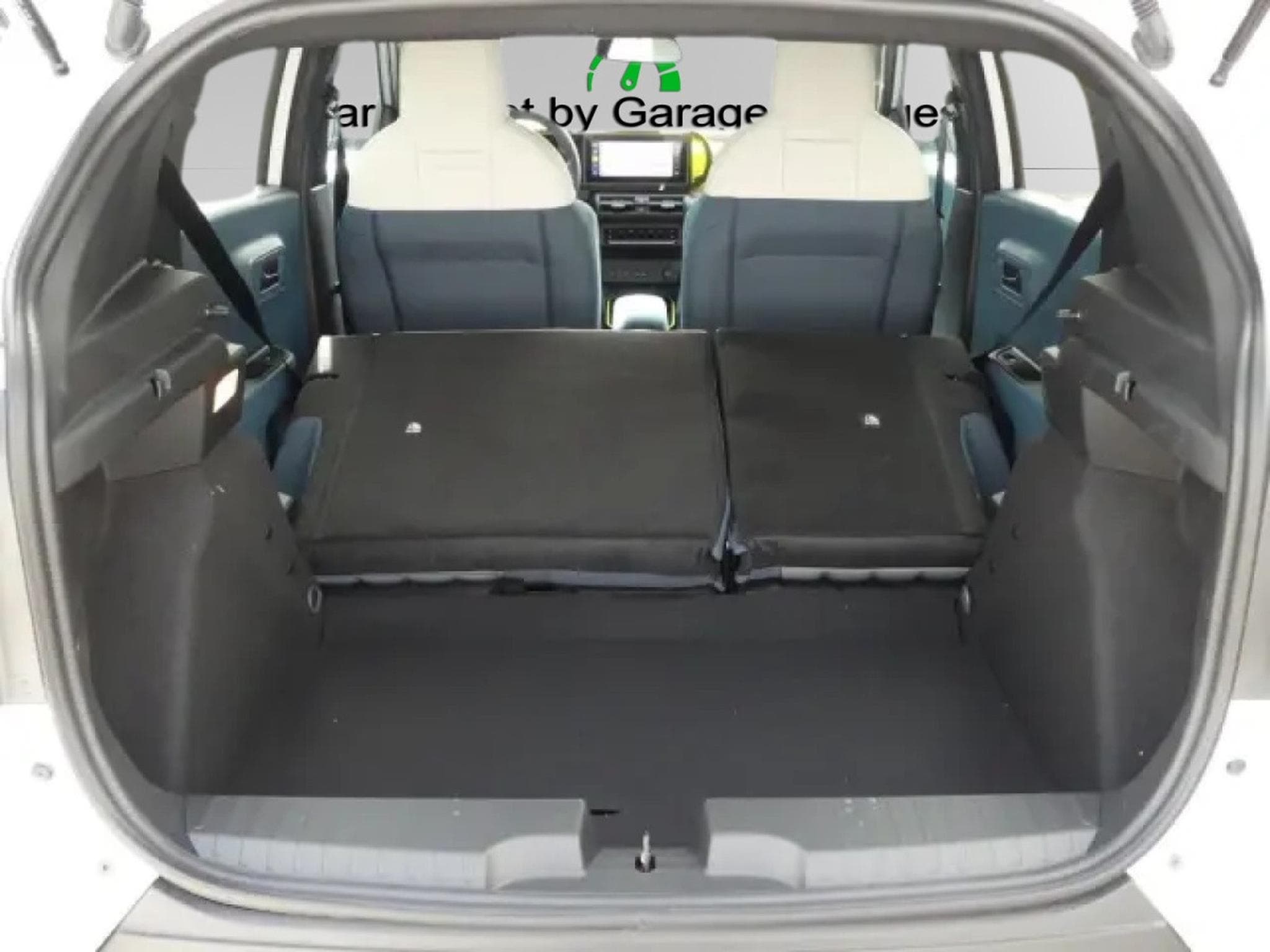 Fiat Grande Panda HYBRID LA PRIMA 1.2 (2026) - Photo 9