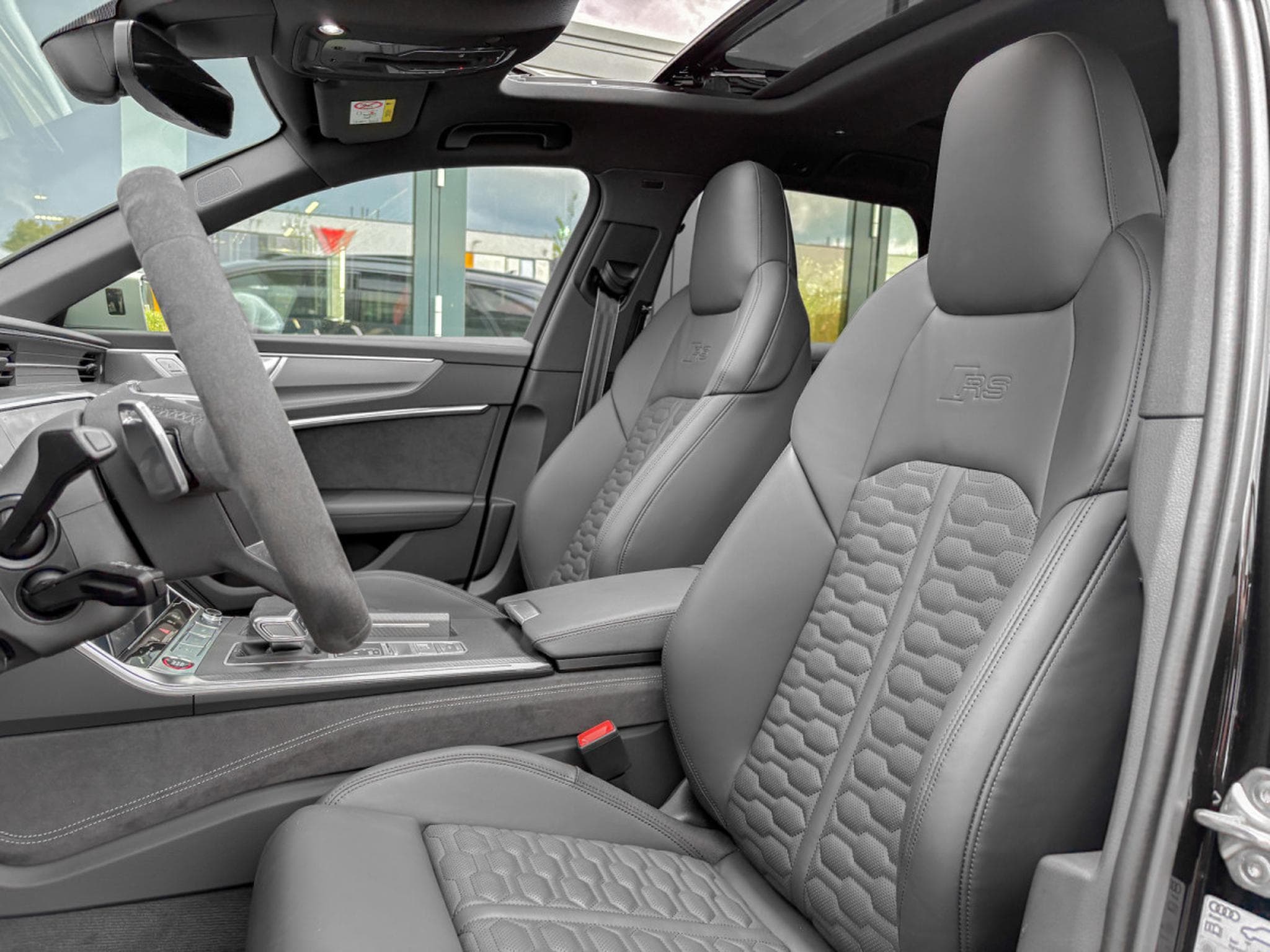 Audi RS6 RS6 PERFORMANCE 4.0 TFSI quattro/ 22/ 360°/HUD/PANO/MATRIX/V (2025) - Photo 11