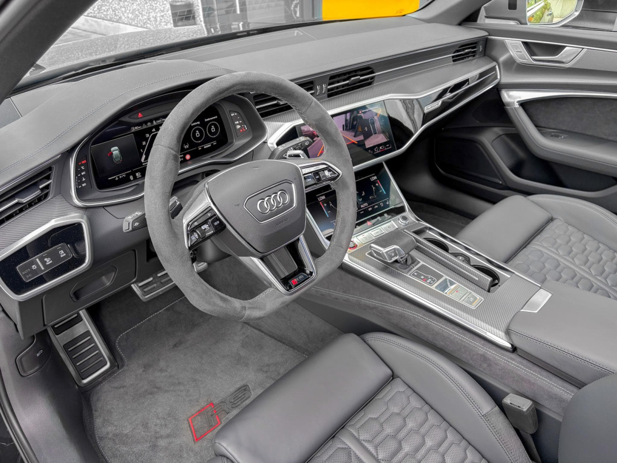 Audi RS6 RS6 PERFORMANCE 4.0 TFSI quattro/ 22/ 360°/HUD/PANO/MATRIX/V (2025) - Photo 12