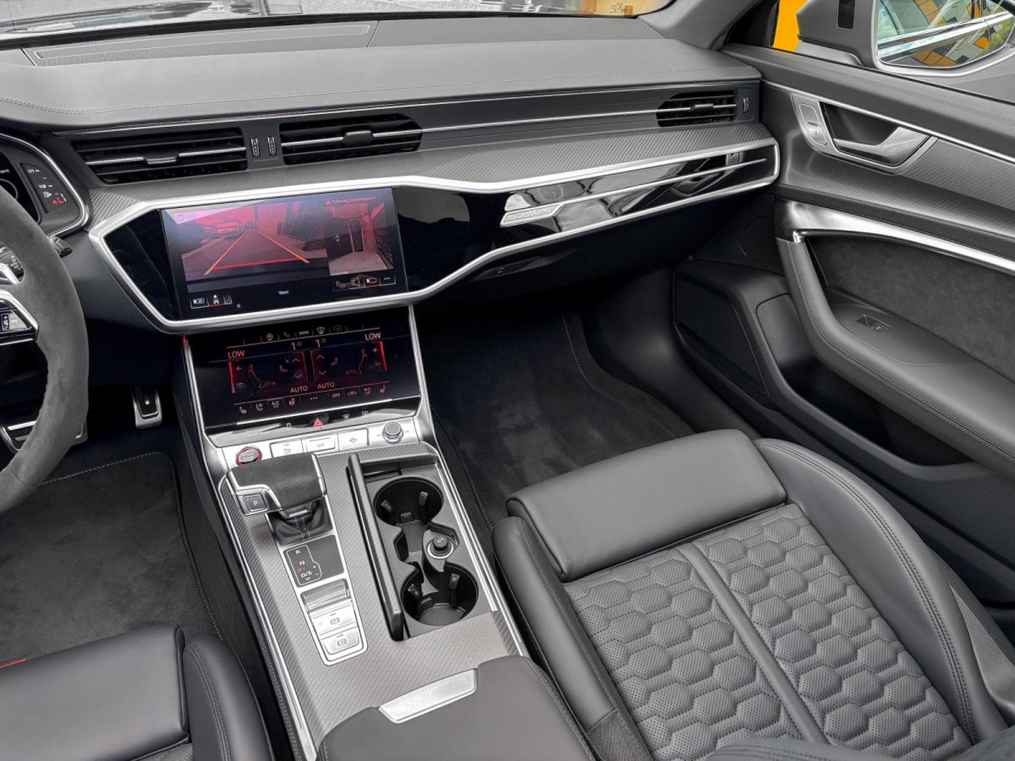 Audi RS6 RS6 PERFORMANCE 4.0 TFSI quattro/ 22/ 360°/HUD/PANO/MATRIX/V (2025) - Photo 14