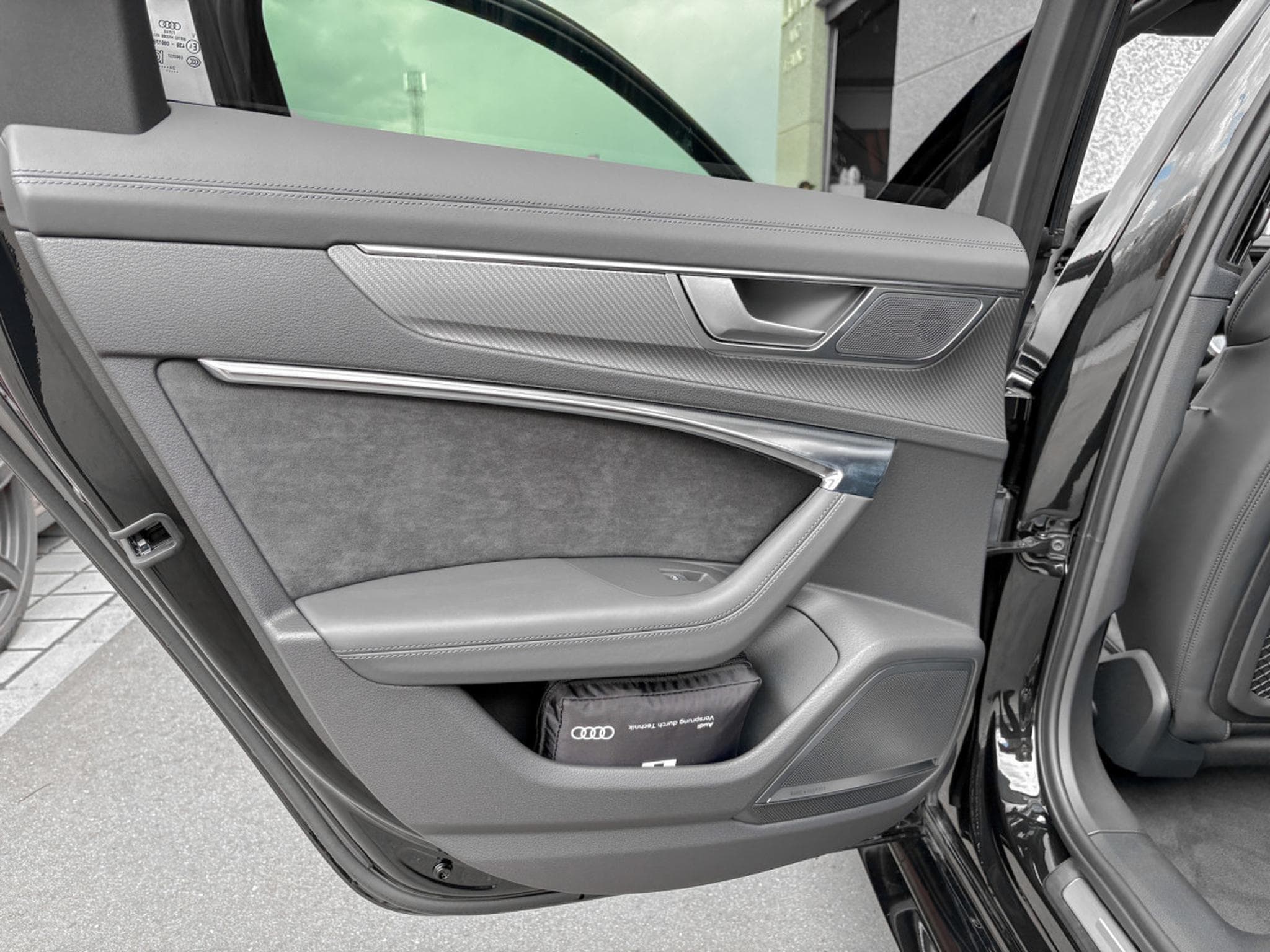 Audi RS6 RS6 PERFORMANCE 4.0 TFSI quattro/ 22/ 360°/HUD/PANO/MATRIX/V (2025) - Photo 9