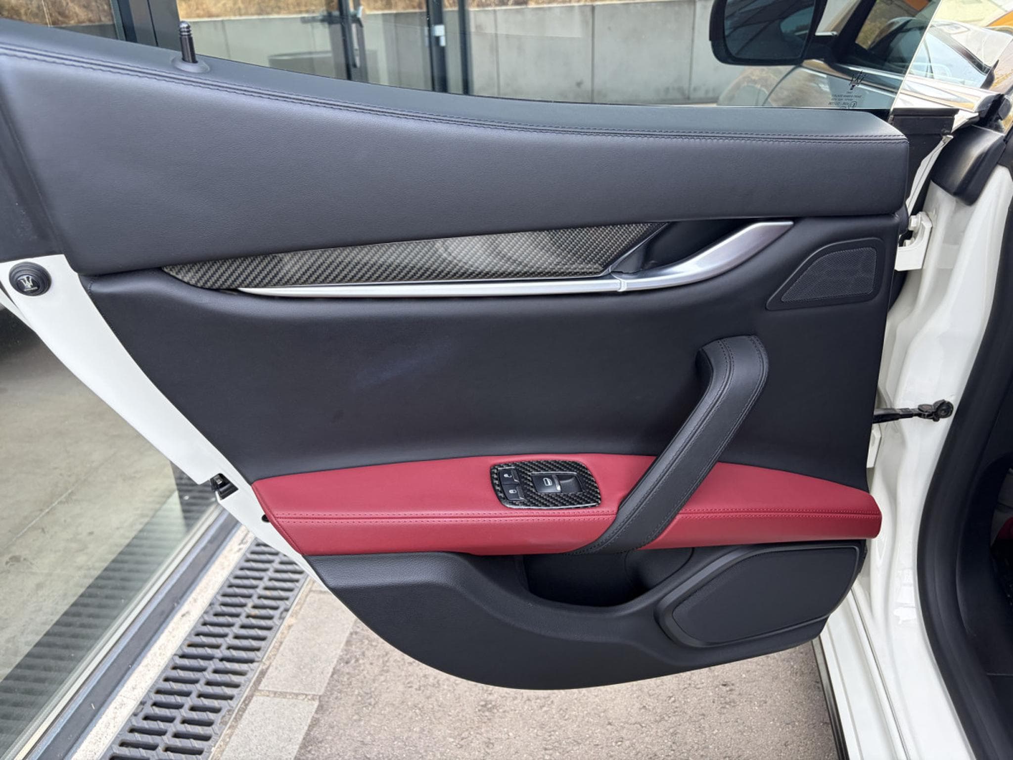 Maserati Ghibli 3.0 V6 S  Q4 Automatik/ Xénon/Camera/Carbonne/20/Leder/VOLL (2016) - Photo 19