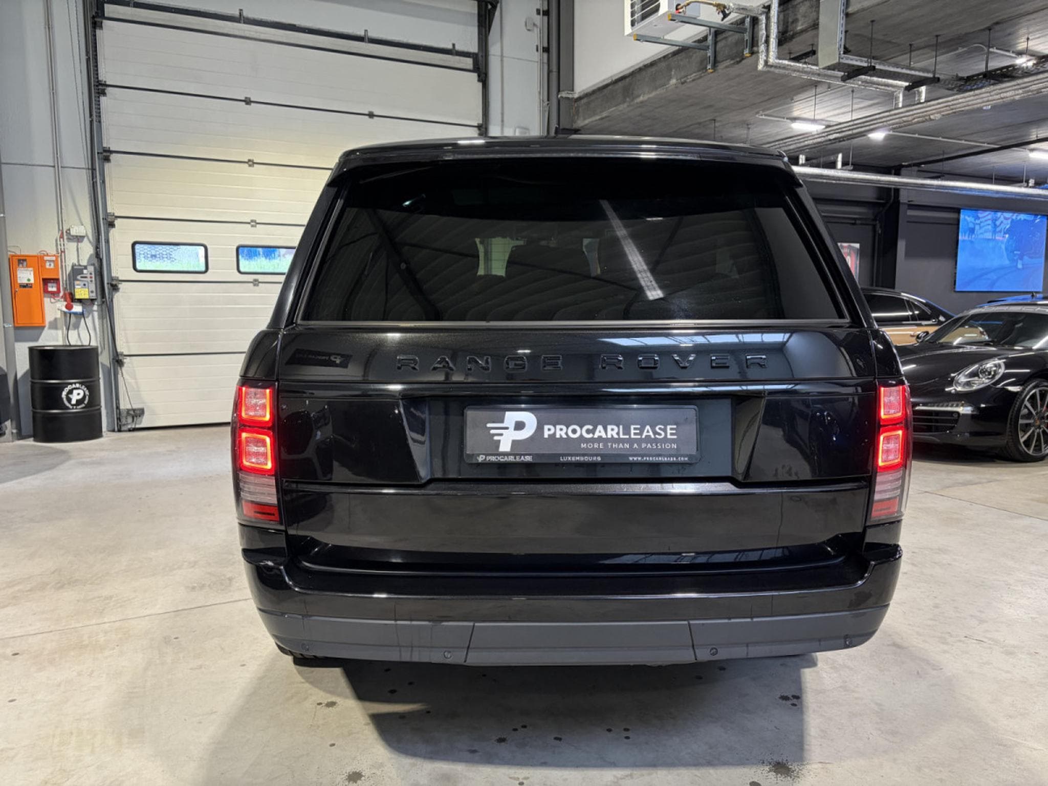 Land-Rover Range Rover LAND ROVER RANGE ROVER SPORT 3.0 TDV6 HSE DYNAMIC – 258 CH – (2016) - Photo 13