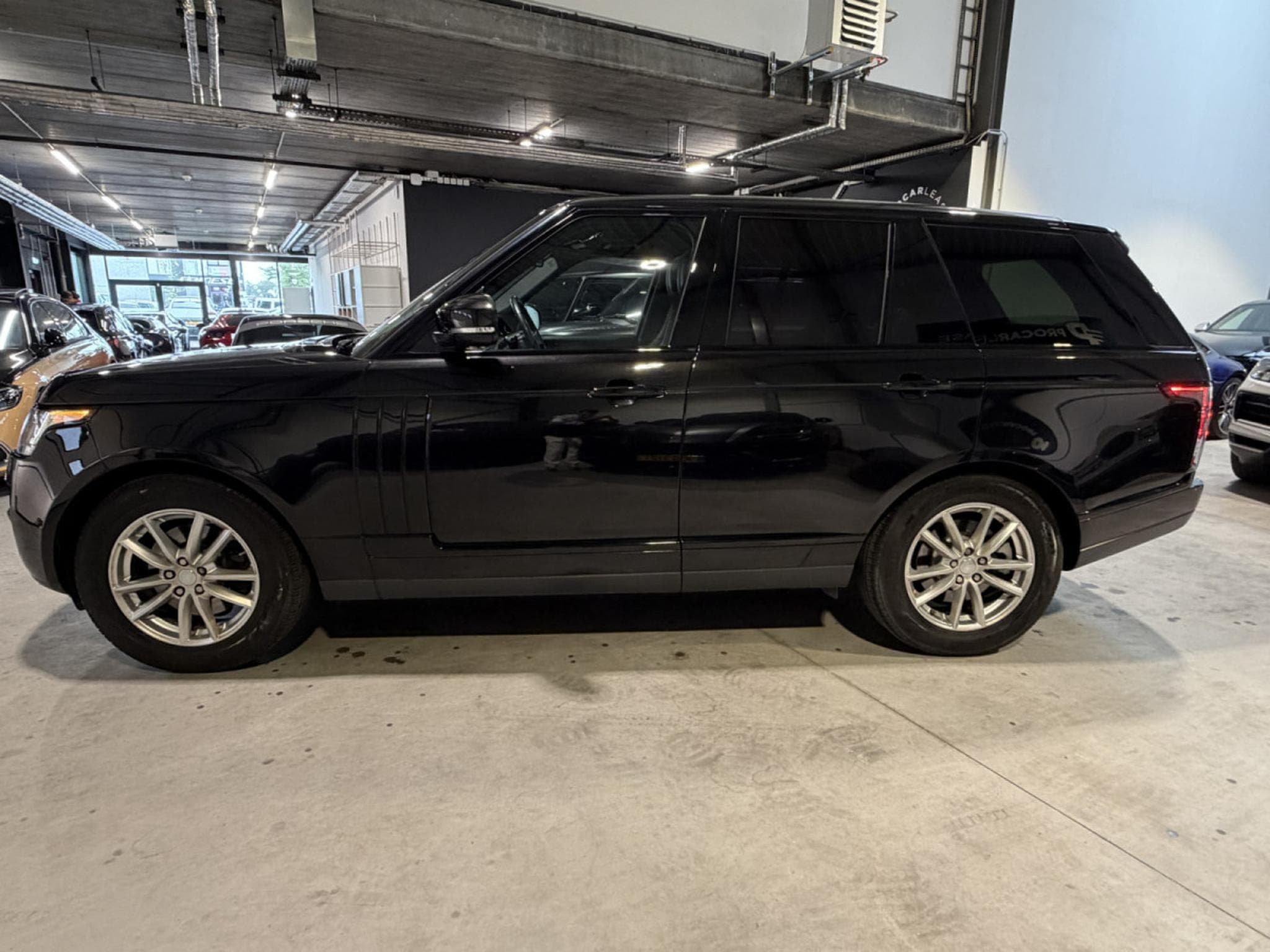 Land-Rover Range Rover LAND ROVER RANGE ROVER SPORT 3.0 TDV6 HSE DYNAMIC – 258 CH – (2016) - Photo 14