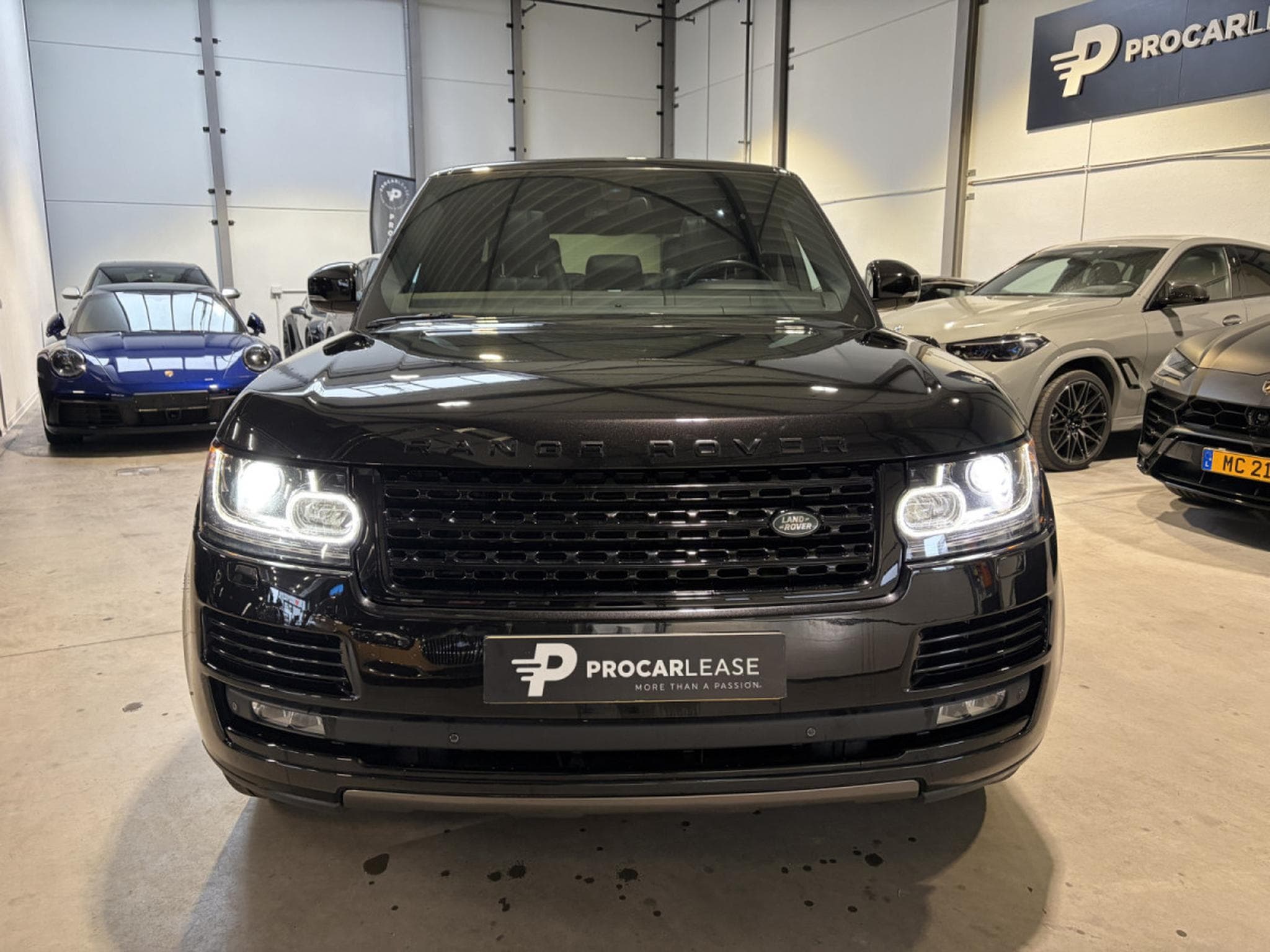 Land-Rover Range Rover LAND ROVER RANGE ROVER SPORT 3.0 TDV6 HSE DYNAMIC – 258 CH – (2016) - Photo 4