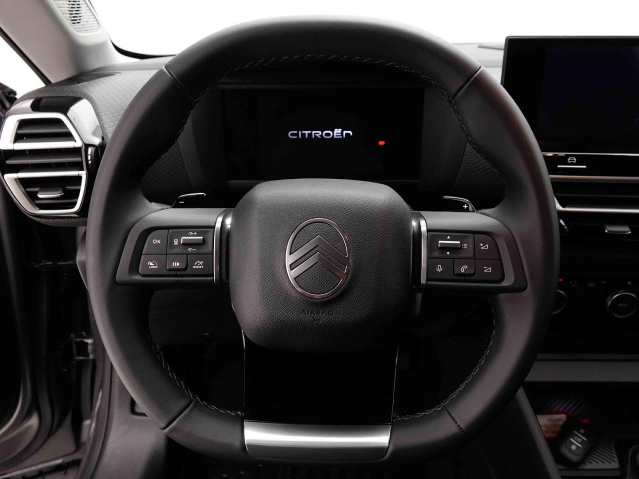 Citroën C4 1.2 130 Auto Max (2025) - Photo 9