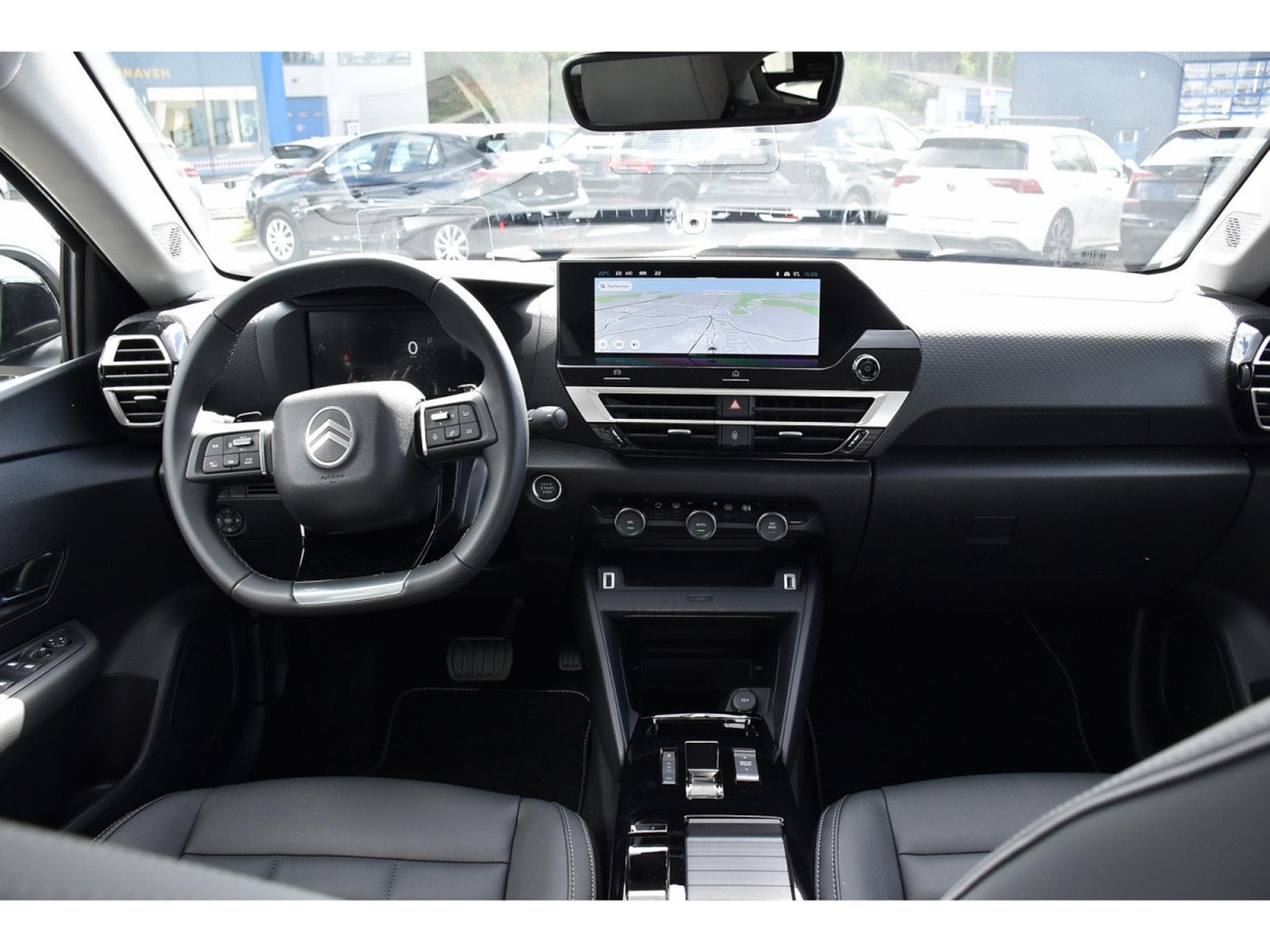 Citroën C4 1.2 MHEV MAX e-DCS6 ACC SIDE LANE HUD CAM360 1° MAIN (2025) - Photo 9
