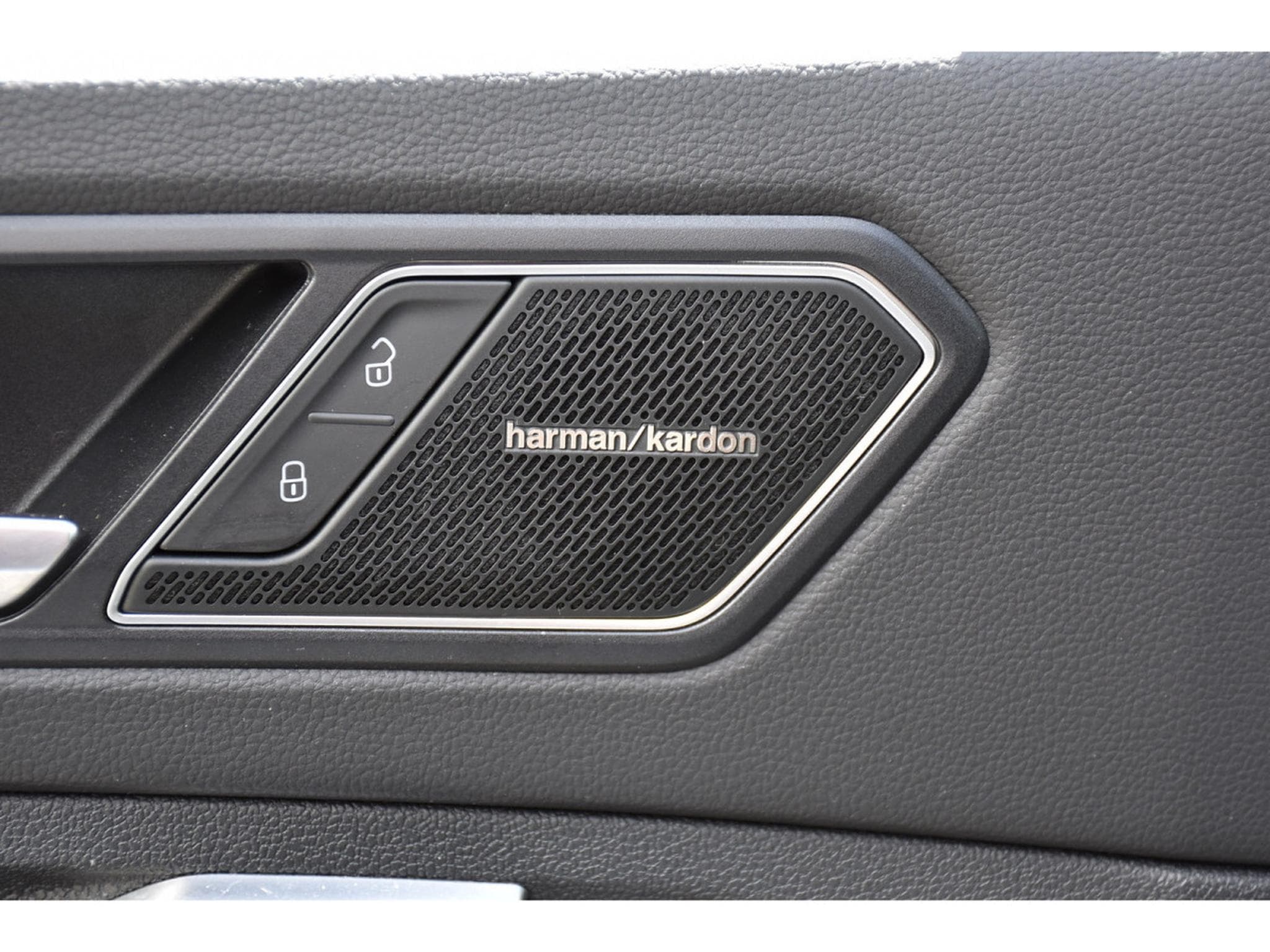VW Tiguan 1.5 TSI Life DSG ACC TRAVEL SIDE HUD HARMAN ATT RMQ 1° MAIN (2022) - Photo 19
