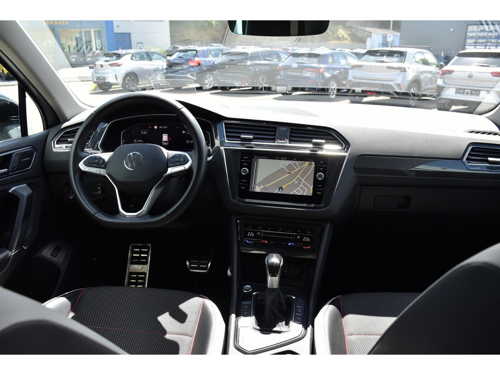 VW Tiguan 1.5 TSI Life DSG ACC TRAVEL SIDE HUD HARMAN ATT RMQ 1° MAIN (2022) - Photo 9