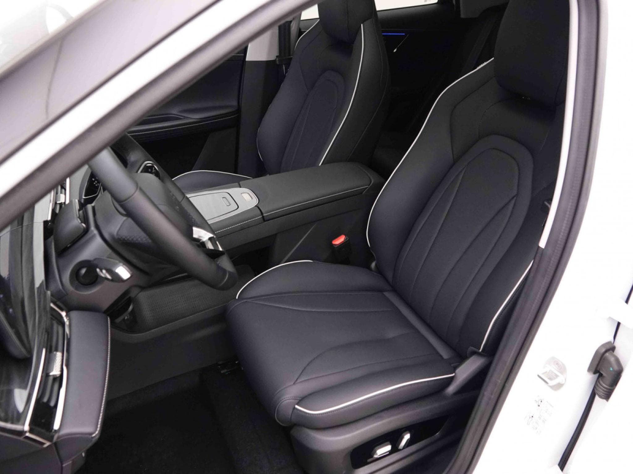 Omoda 5 1.6 T-GDI 147 DCT Comfort (2026) - Photo 8