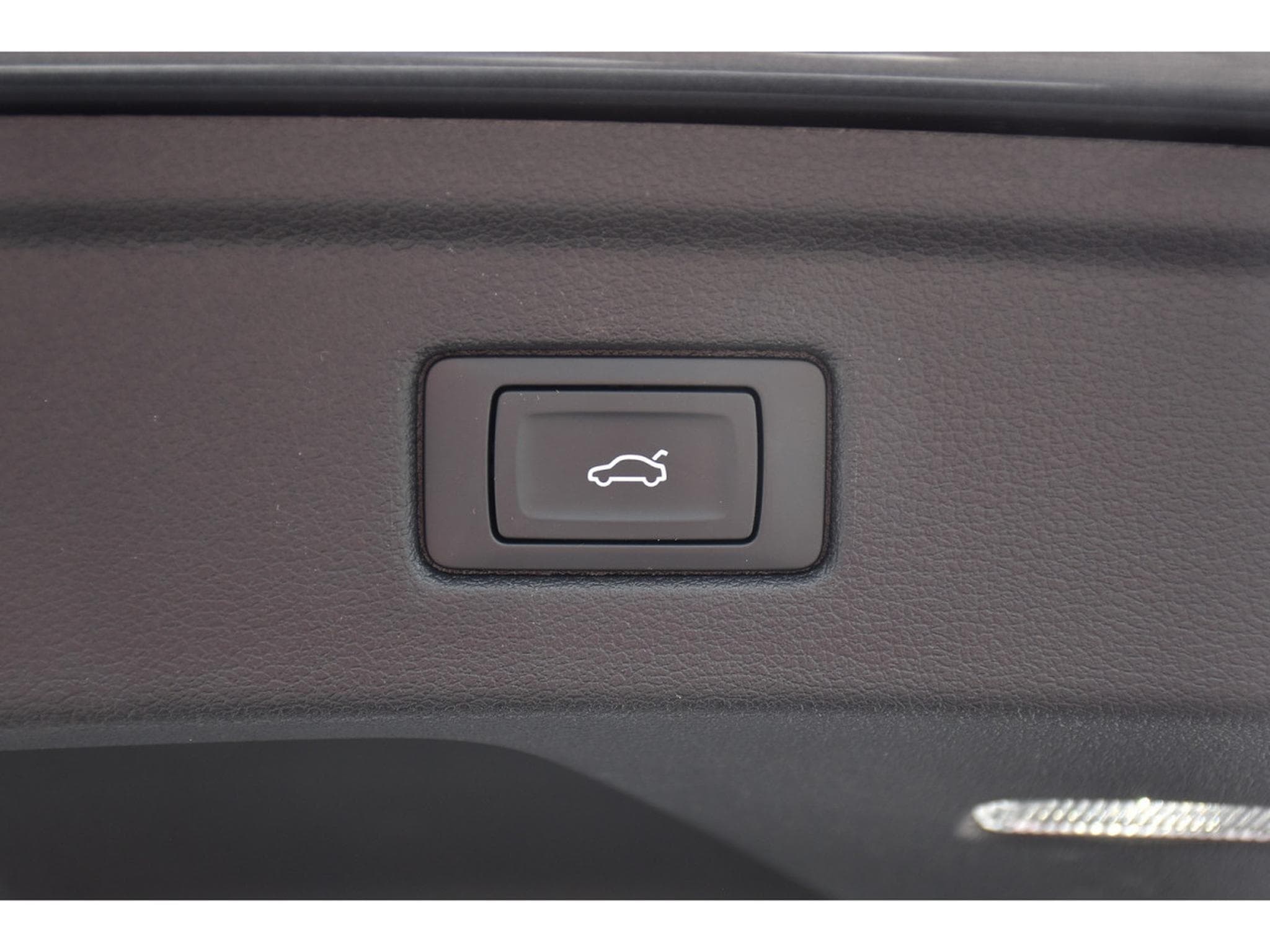 Audi A5 Sportback 30 TDI S-Line S-Tronic REGUL LANE GPS 1° MAIN (2024) - Photo 21