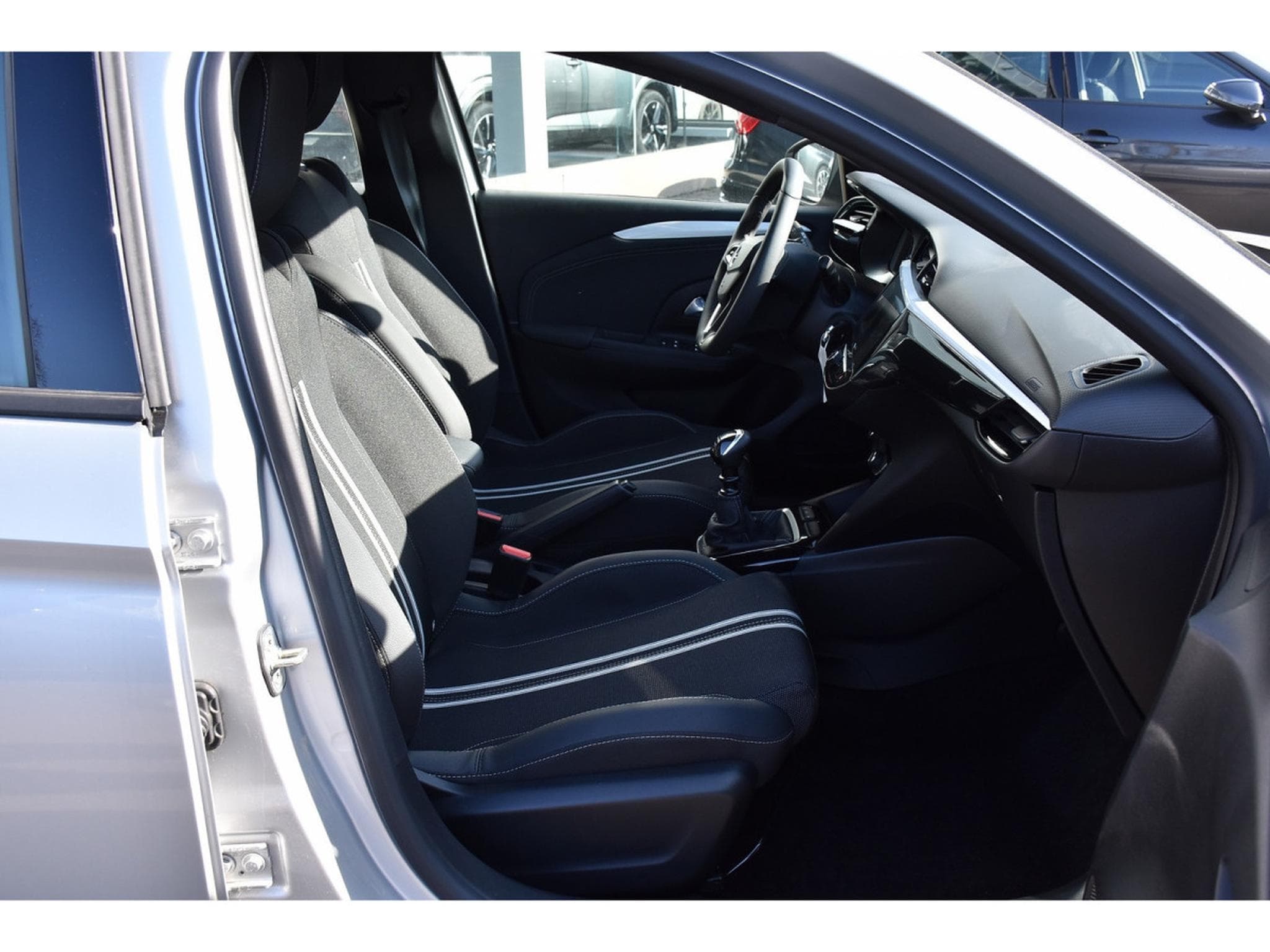 Opel Corsa 1.2 Turbo GS REGUL LANE SIDE CAM NEUVE (2026) - Photo 7