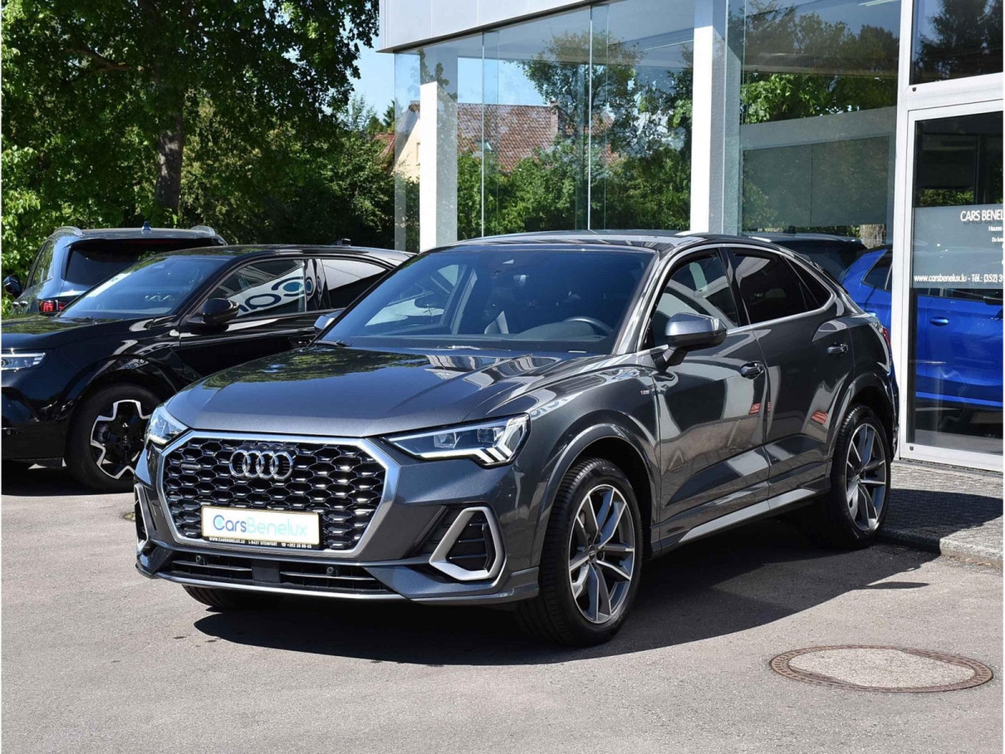 Audi Q3 Sportback 45 TFSI Quattro S-Line S-Tronic LANE SIDE KEYLESS (2019) - Photo 2