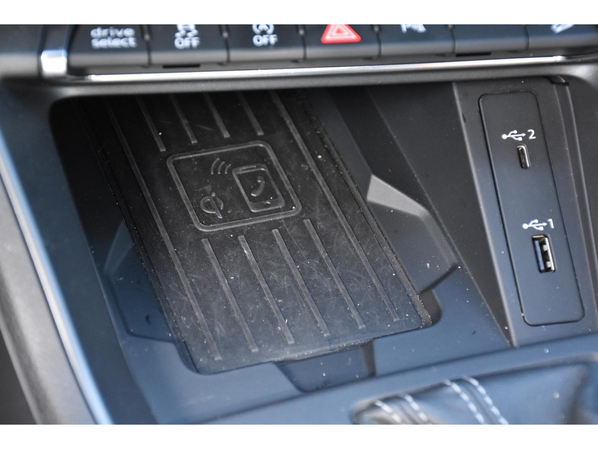 Audi Q3 Sportback 45 TFSI Quattro S-Line S-Tronic LANE SIDE KEYLESS (2019) - Photo 20