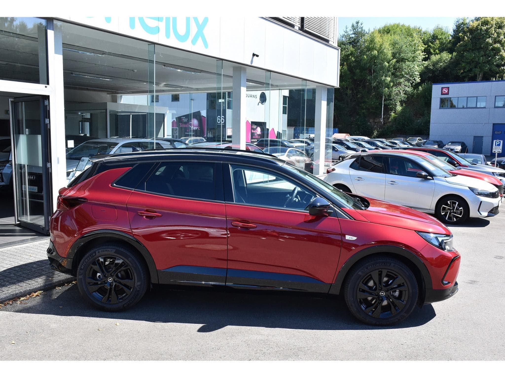 Opel Grandland 1.2 Turbo GS Auto. ACC GPS LANE SIDE PARK CAM 1° MAIN (2024) - Photo 3