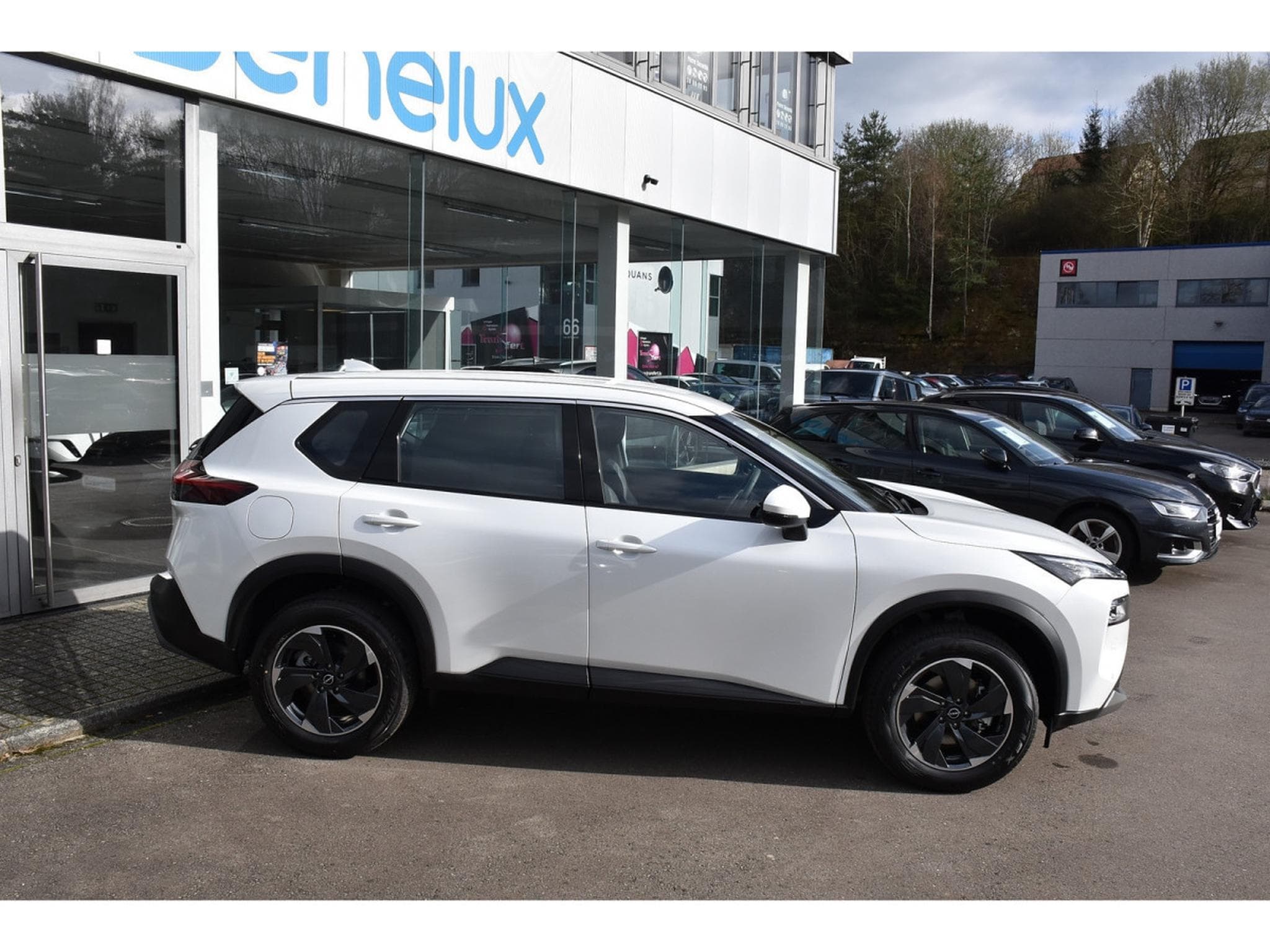 Nissan X-Trail 1.5 MHEV X-Tronic 7PL. SG CHFF ACC LANE SIDE CAM NEUF (2026) - Photo 3