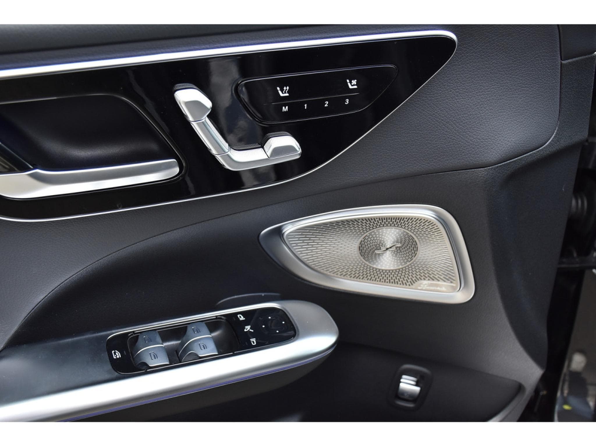 Mercedes C 220 CDI Break 4Matic All Terrain 9G PANO MEMO DISTR ATT RMQ (2025) - Photo 16