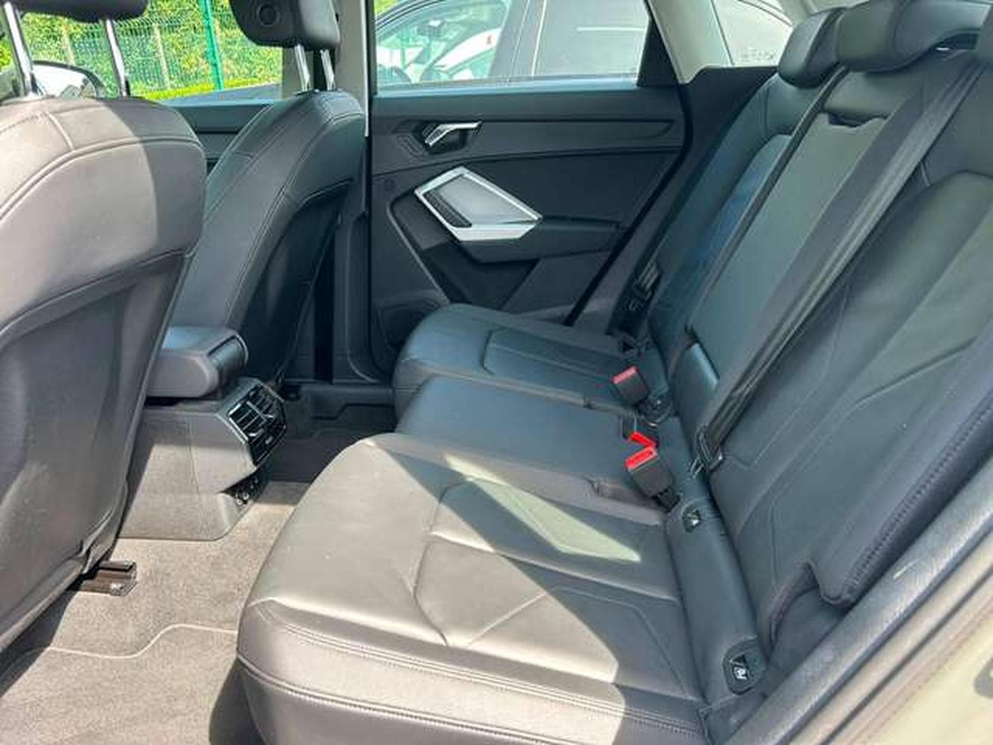 Audi Q3 Sportback 35 TFSI Business Edition (2021) - Photo 18