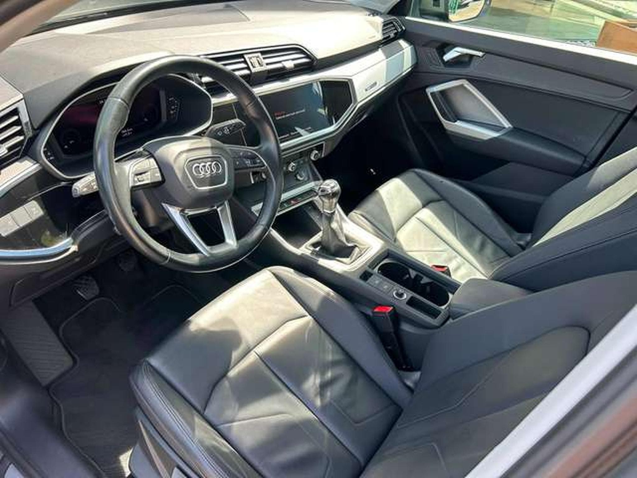 Audi Q3 Sportback 35 TFSI Business Edition (2021) - Photo 5