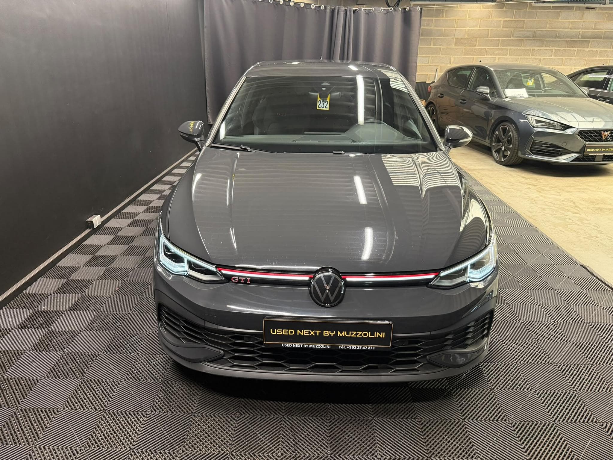 VW Golf GTI Clubsport 2.0 TSI 300cv (2024) - Photo 3