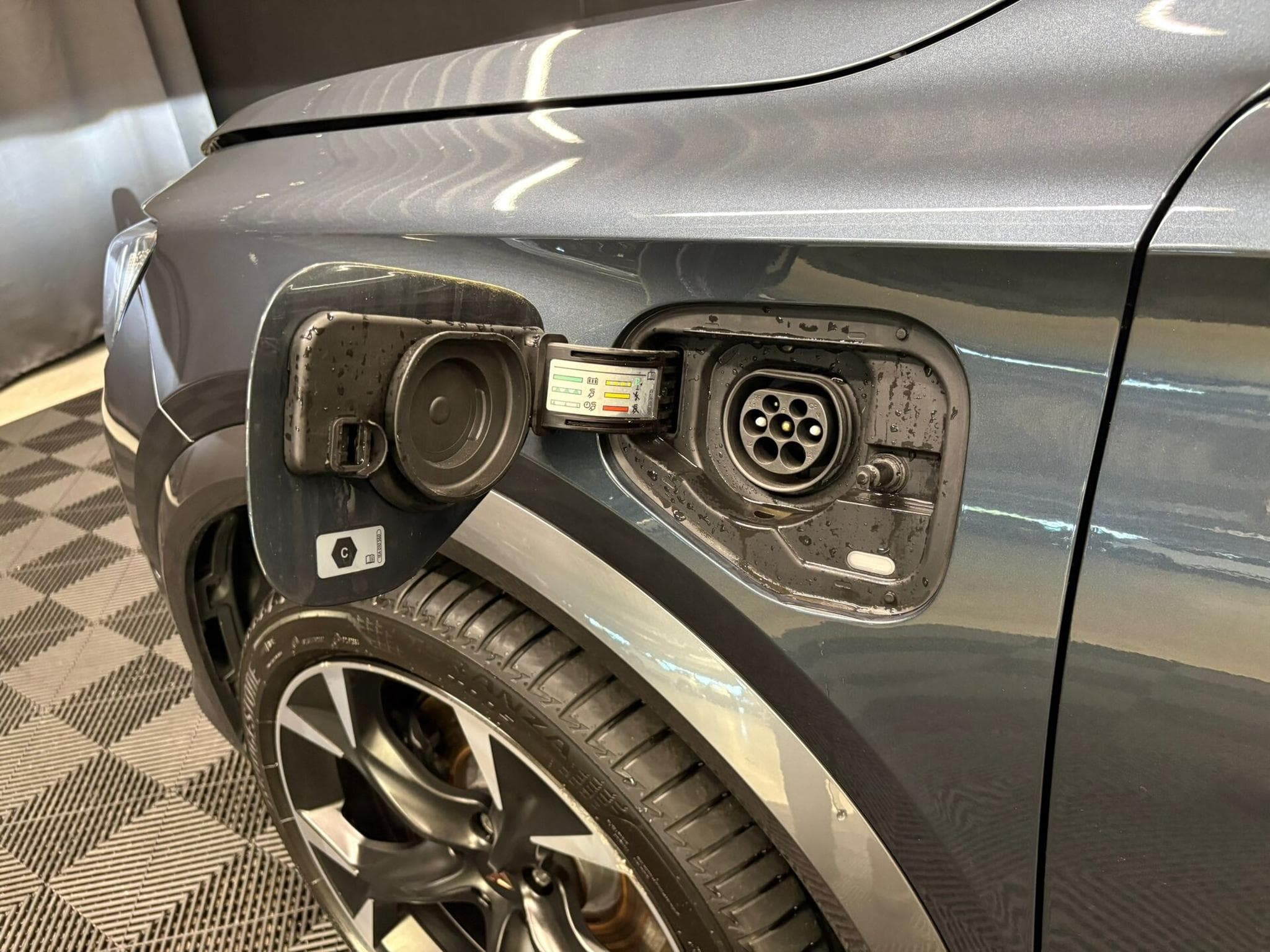 Cupra Formentor PHEV 245cv CAMERA/Full Link/ACC (2022) - Photo 13