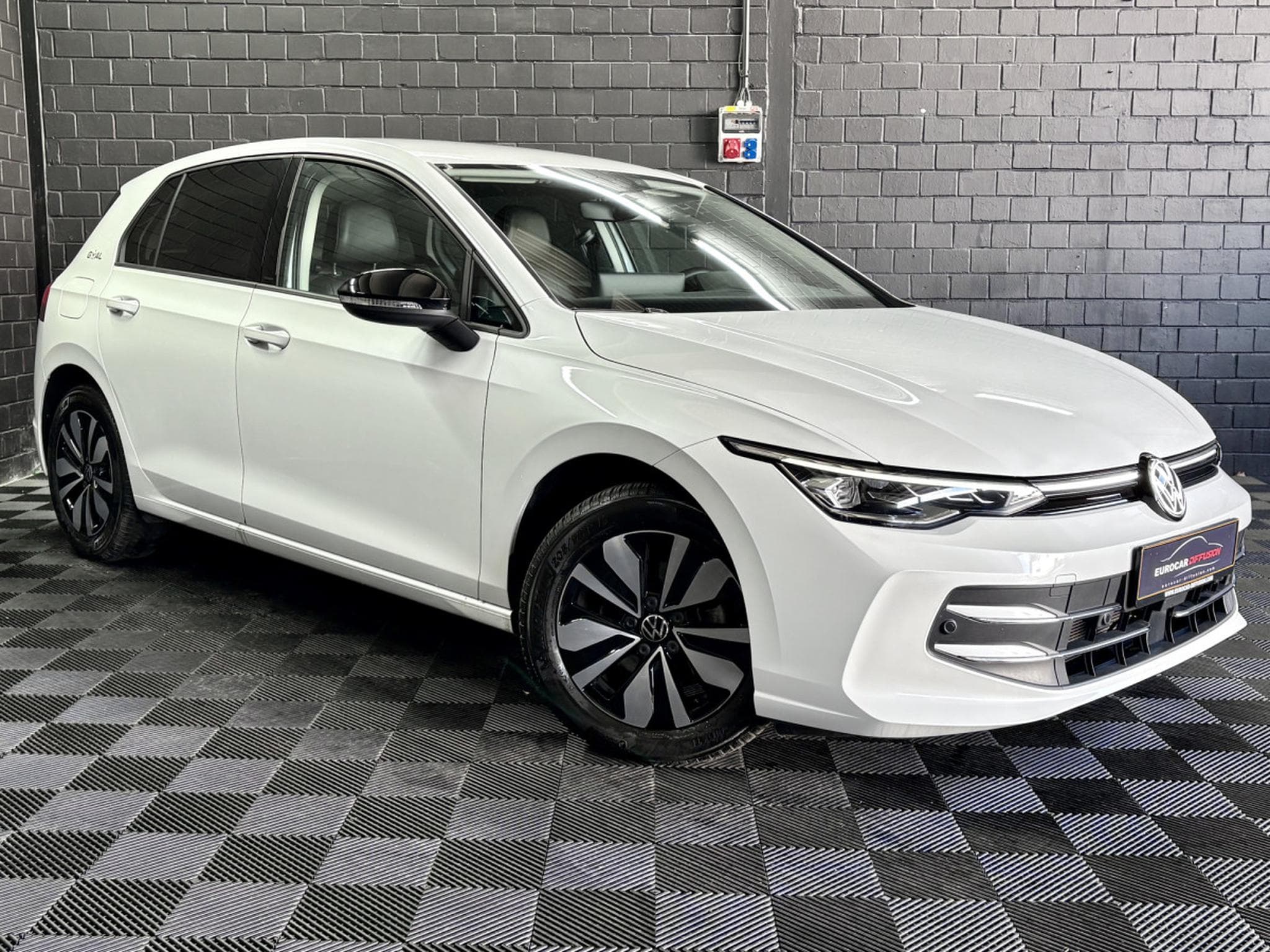 VW Golf Life GOAL 2.0 TDI 150 CV DSG 7 ***Caméra***Attelage*** (2025) - Photo 4