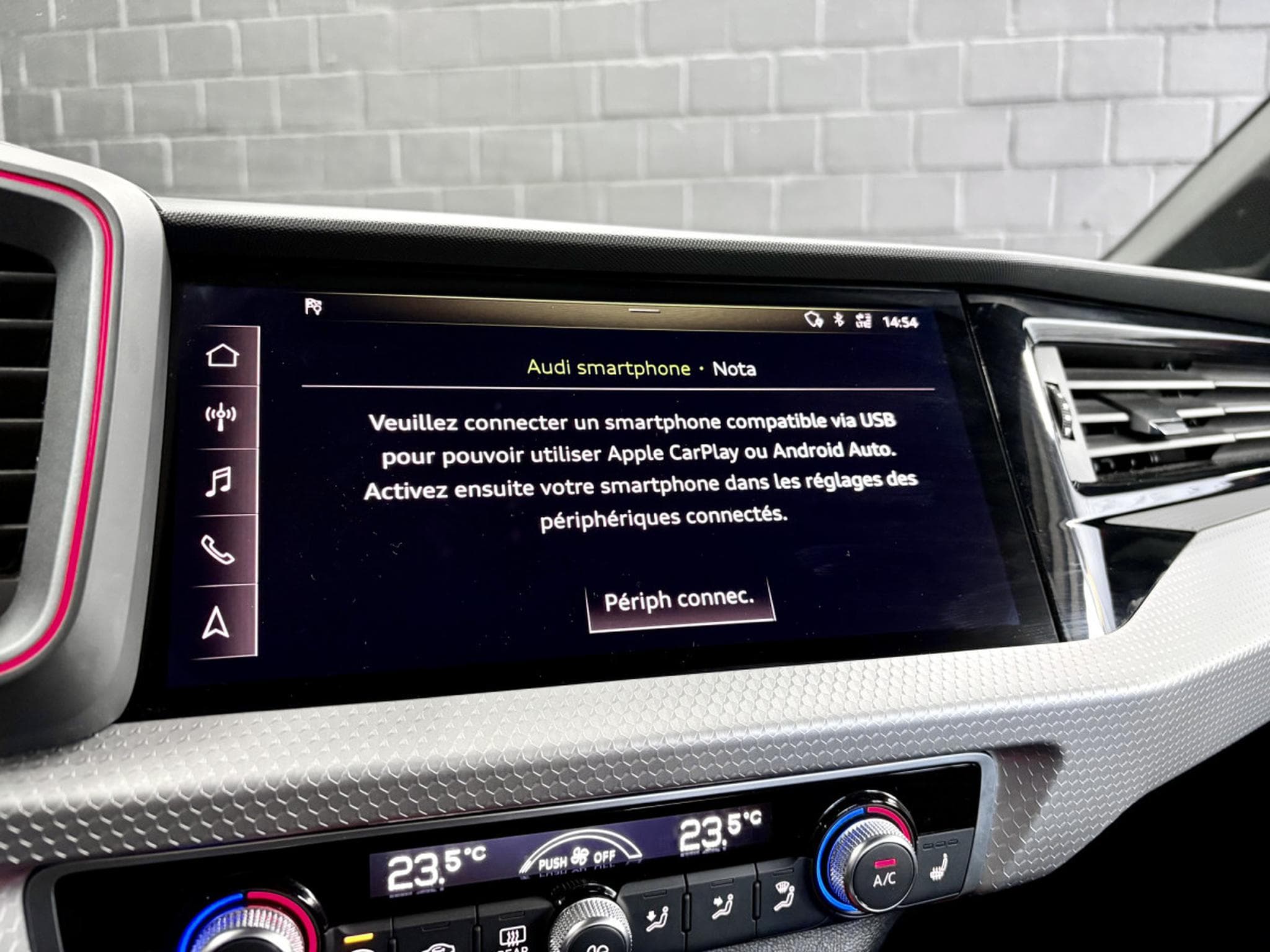 Audi A1 Sportback 40 TFSI S-Line (2019) - Photo 17