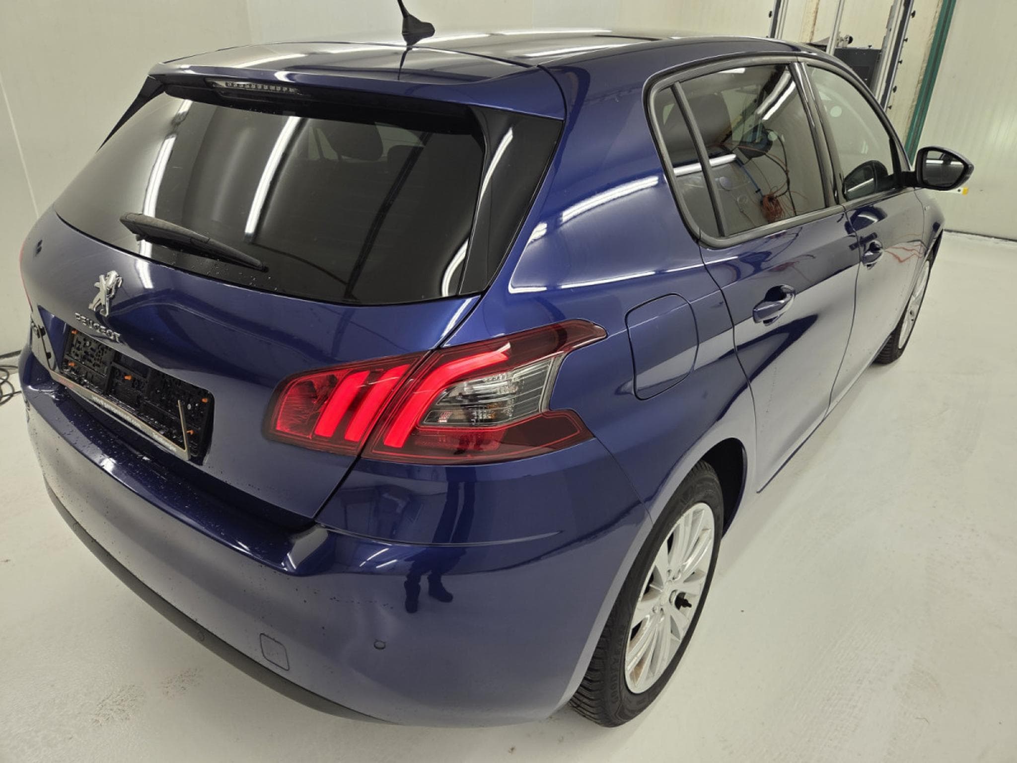 Peugeot 308 1.2  Style Edition 110 CV Garantie 12 Mois (2020) - Photo 6