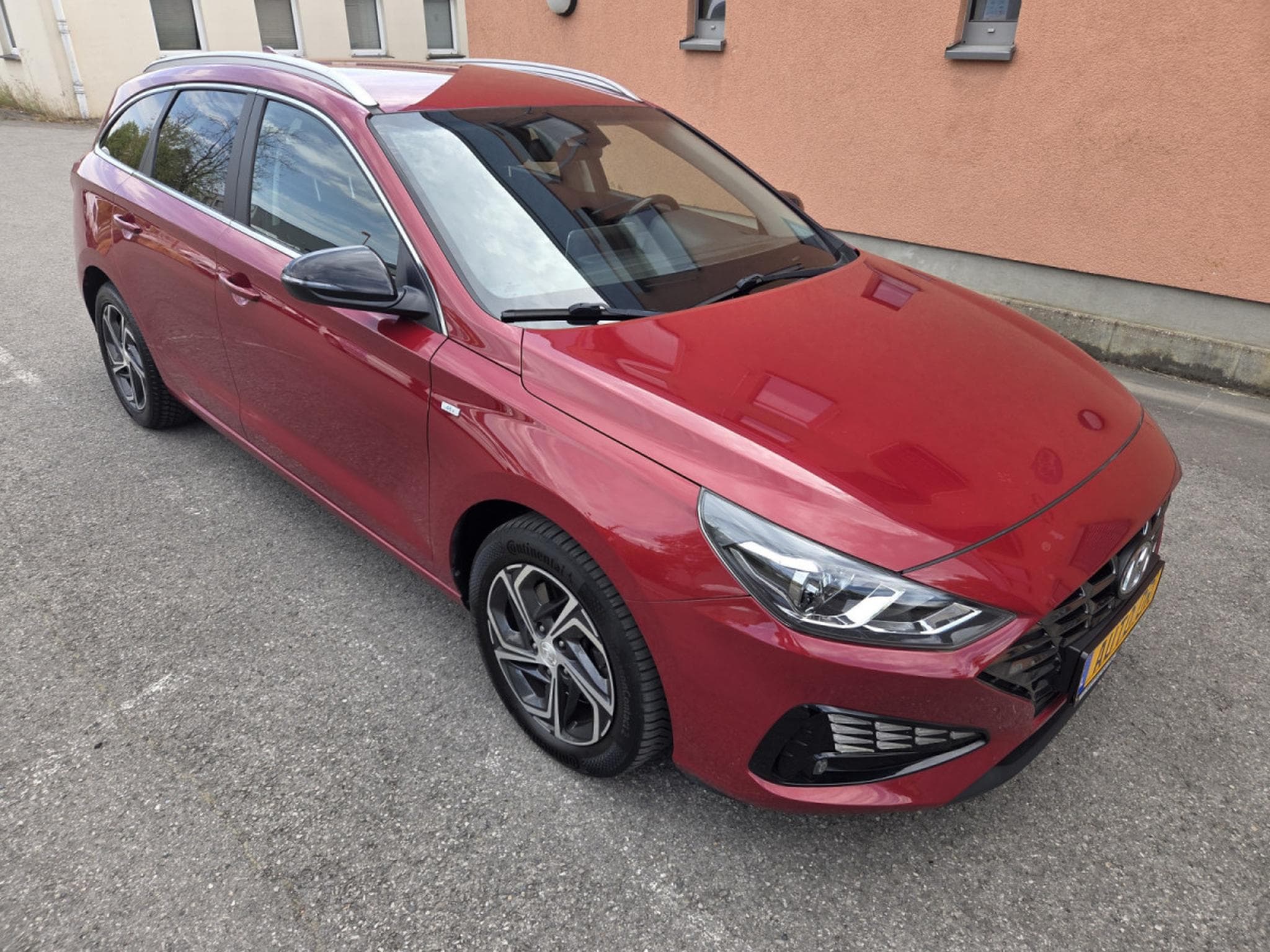 Hyundai i30 SW 1.6 CRDI 136 CV BVA Garantie 12 Mois (2021) - Photo 10