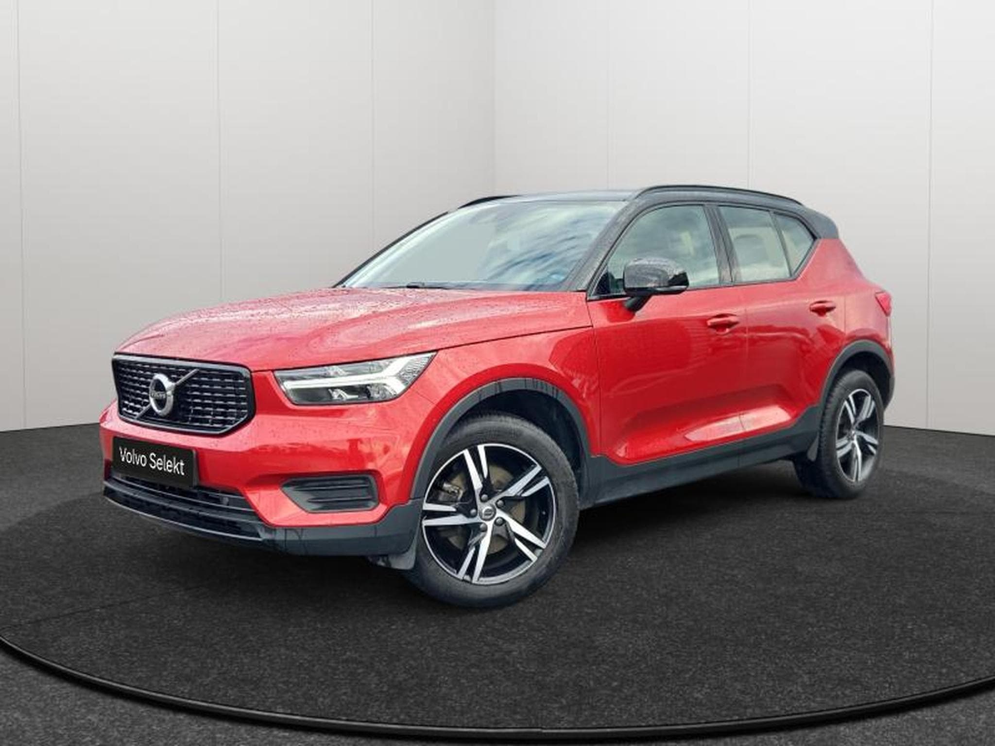 Volvo XC40 R-Design (2019) - Photo 25