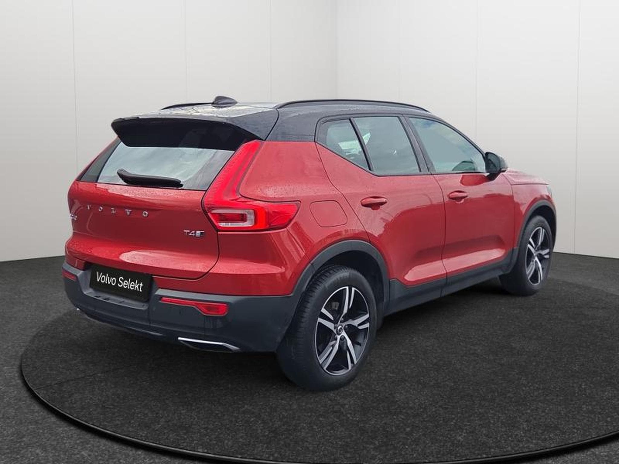 Volvo XC40 R-Design (2019) - Photo 29