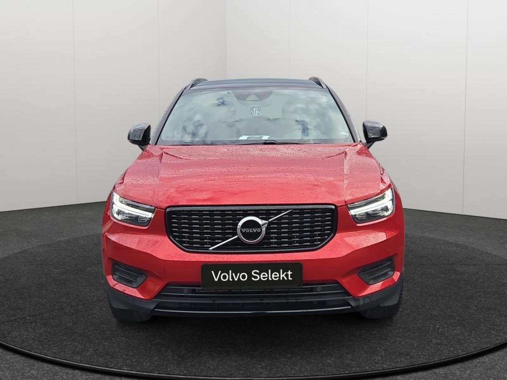 Volvo XC40 R-Design (2019) - Photo 32