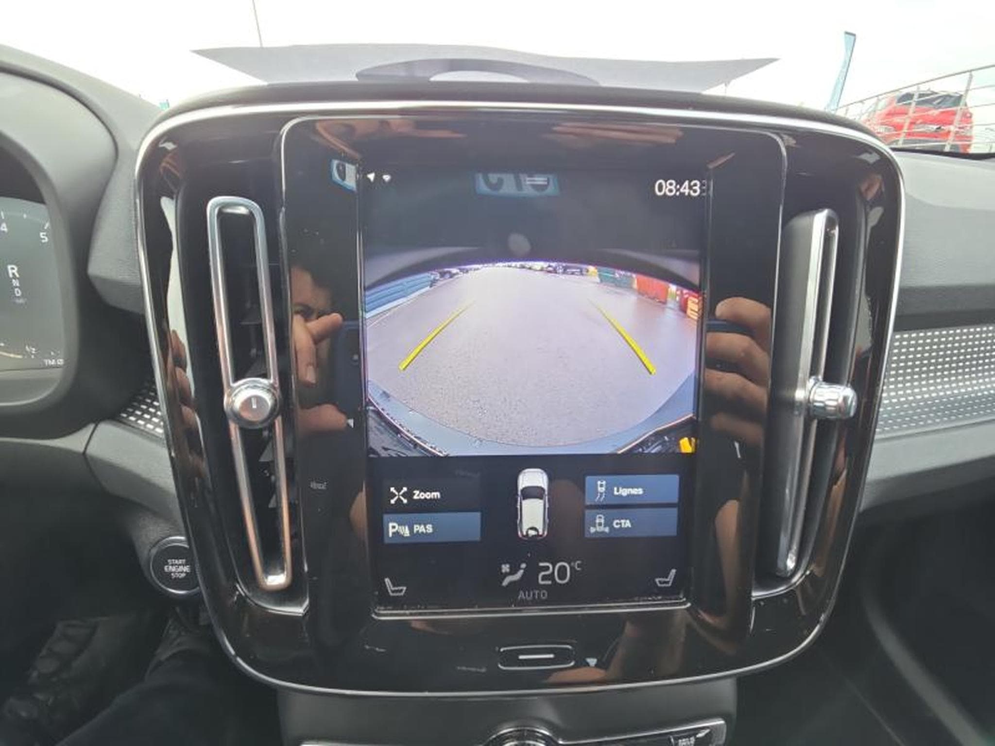 Volvo XC40 R-Design (2019) - Photo 41