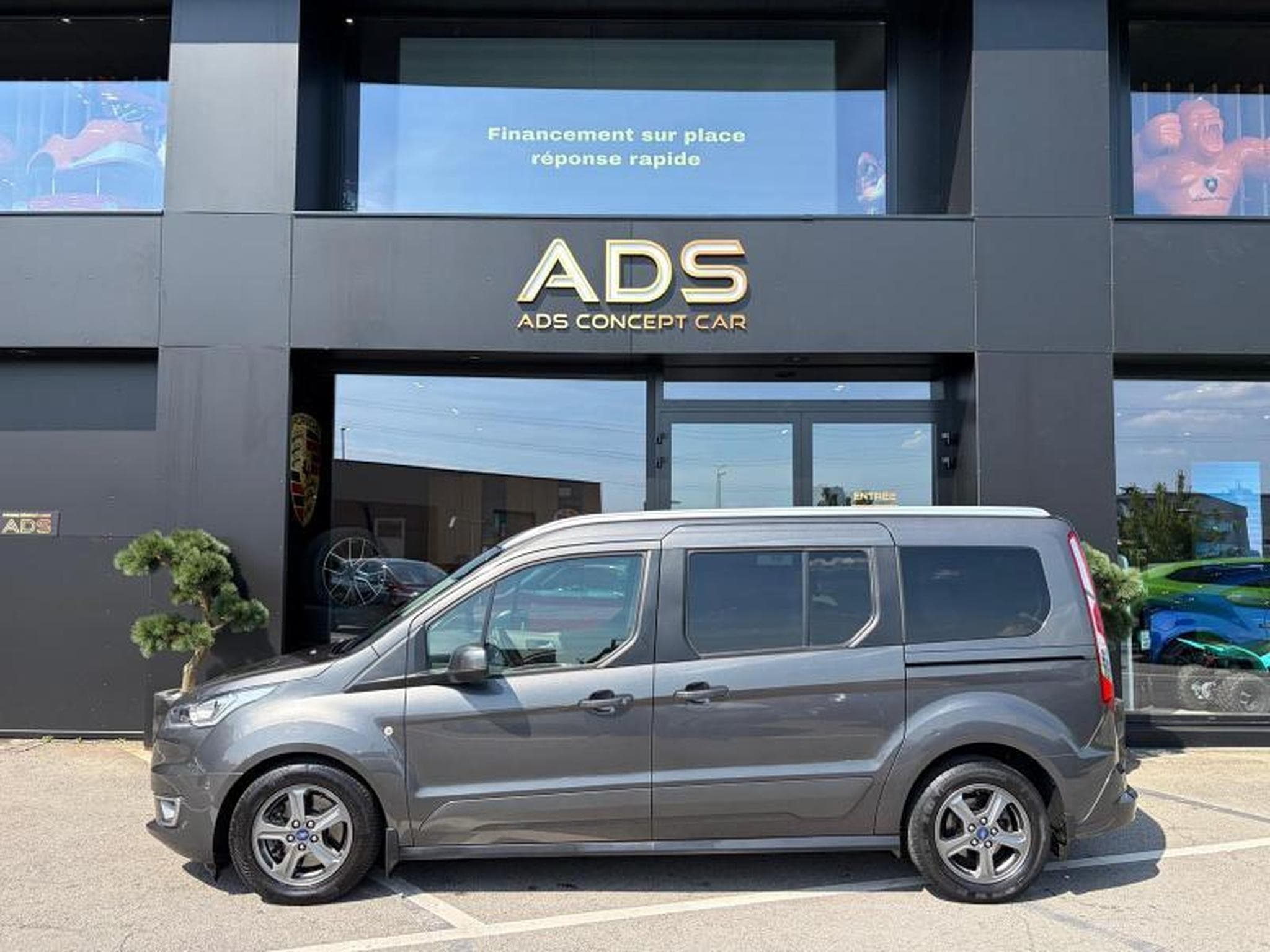 Ford Tourneo Connect Titanium/7 places/Camera/Toit panoramique (2020) - Photo 15