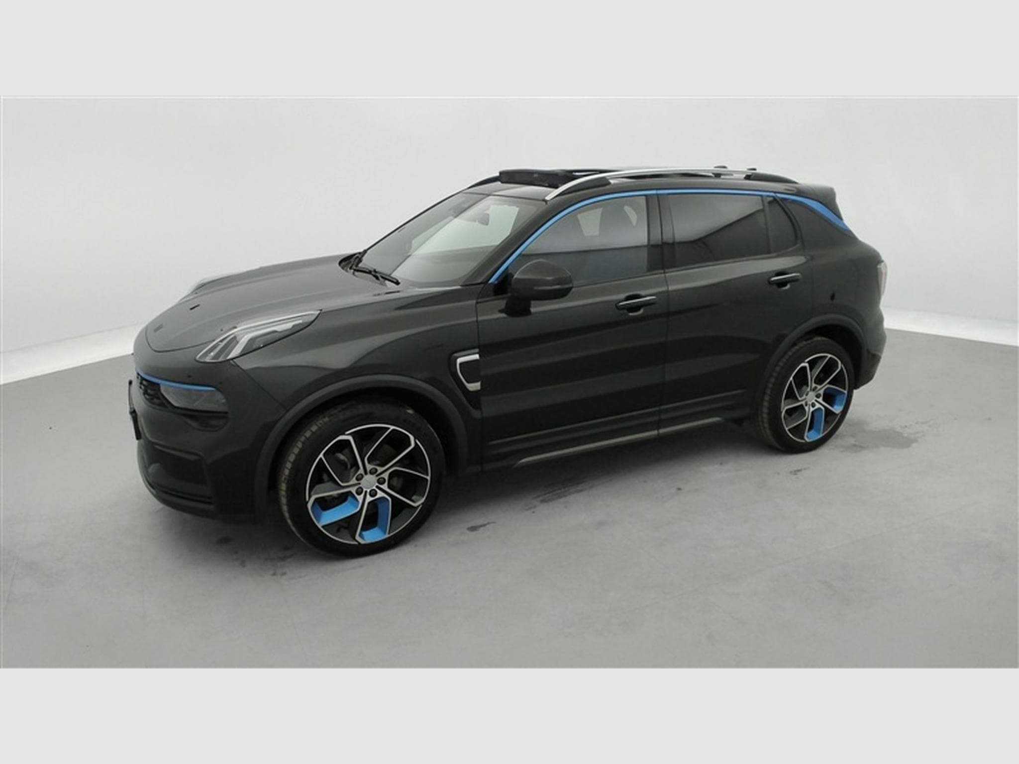 Lynk & Co 01 1.5 Turbo PHEV NAVI / FULL LED / TOIT PANO / CAMERA / JA 20" (2023) - Photo 23