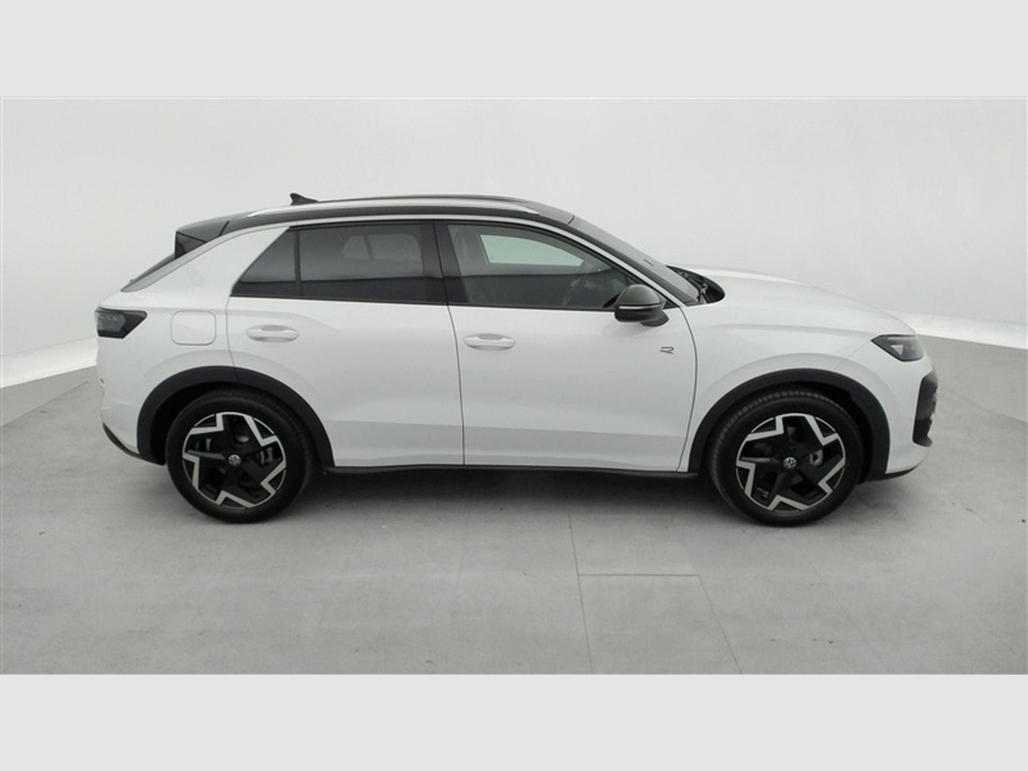 VW T-Roc 1.5 TSI 150cv DSG R-Line CARPLAY / FULL LED / CAMERA (2026) - Photo 25
