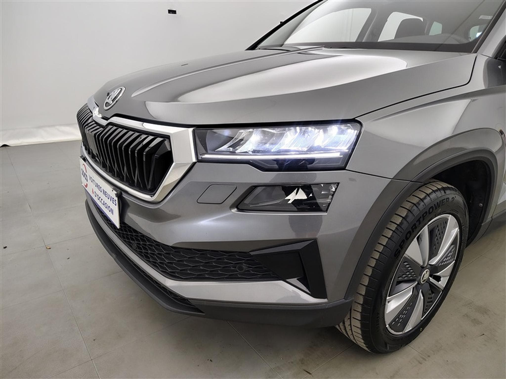 Skoda Karoq 1.0 TSI • Ambition - Pack Winter •  Navi / Full Led / Camera (2024) - Photo 15