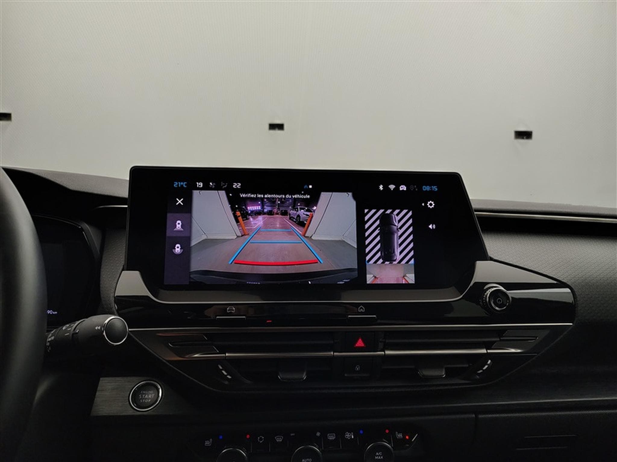 Citroen C5 X 1.2 PureTech 130cv EAT8 Plus NAVI / FULL LED / CUIR / CAMERA (2024) - Photo 17