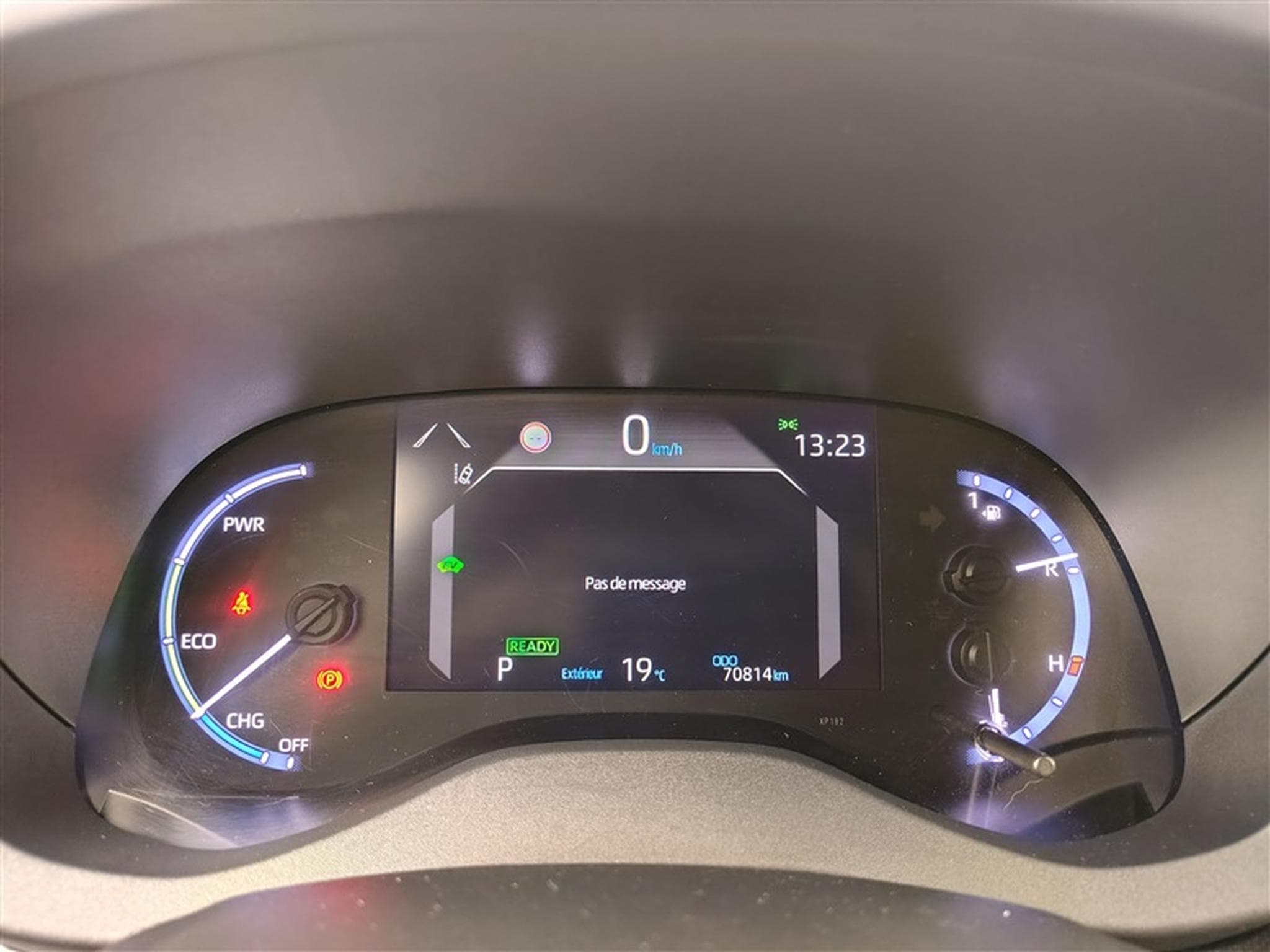 Toyota Yaris Cross Hybrid 1.5i VVT-i Dynamic Plus E-CVT *NAVI/CAM/PDC/FULL LED* (2024) - Photo 10