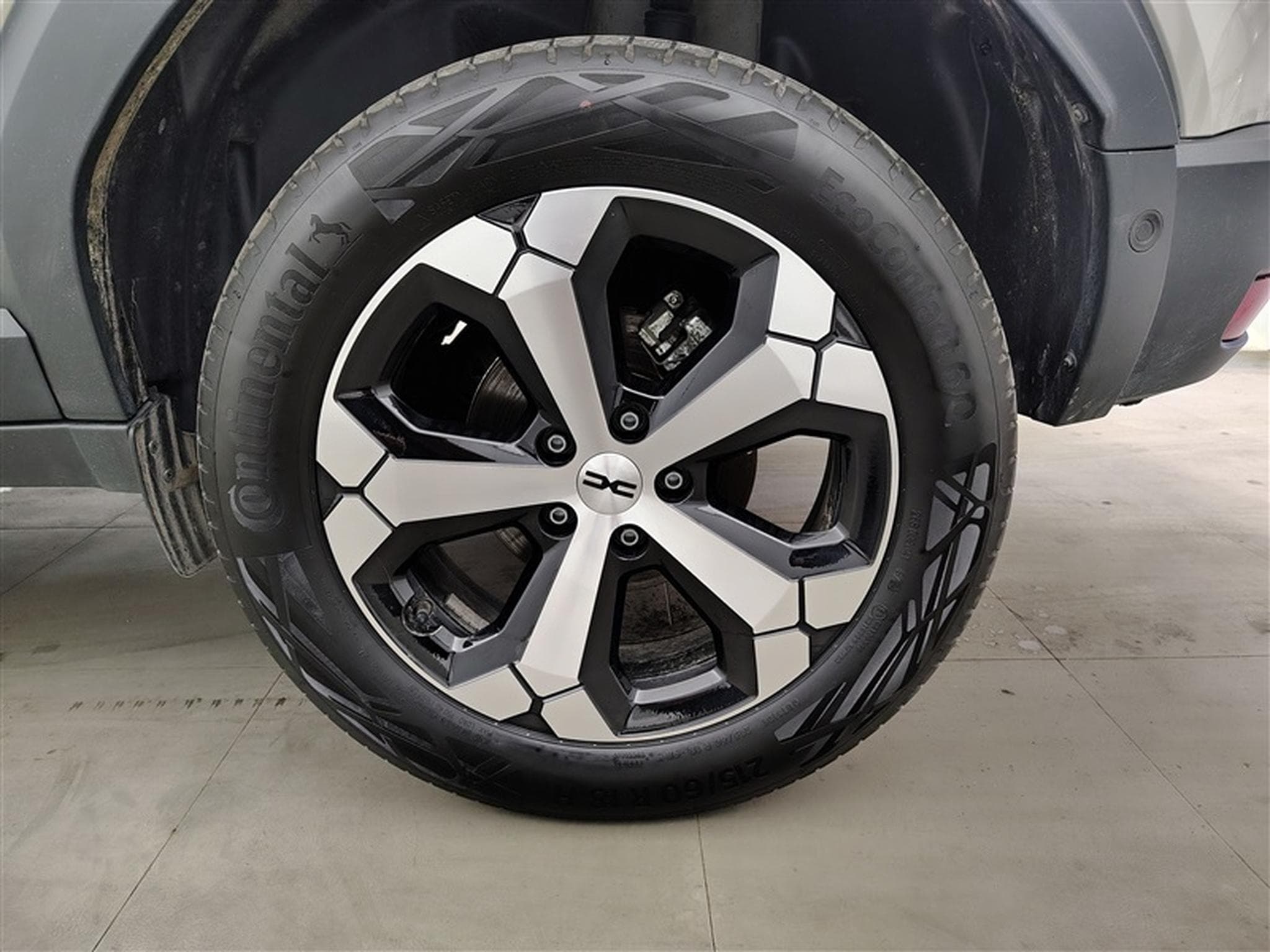 Dacia Duster 1.2 TCe Journey (2024) - Photo 6