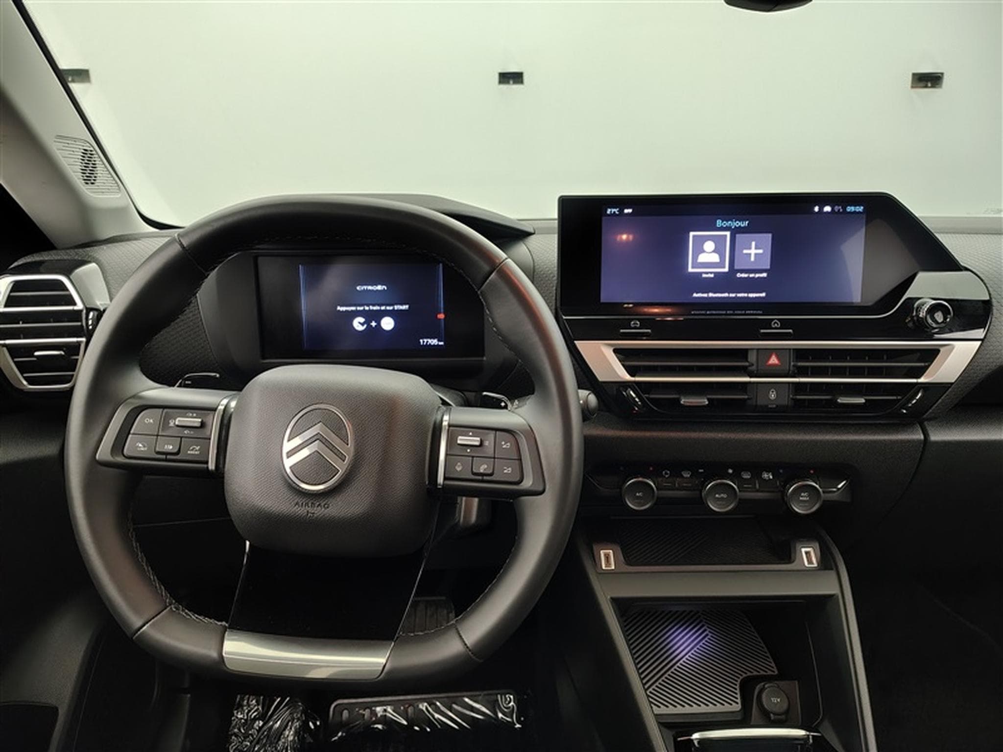 Citroen C4 X 1.2 Hybrid 145cv EAT8 Max NAVI / FULL LED / CUIR / CAMERA (2025) - Photo 9