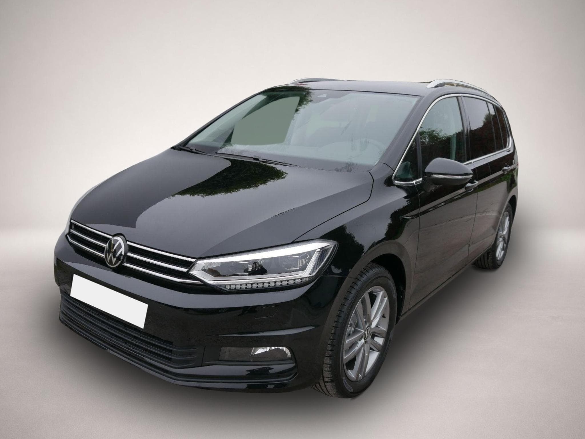 VW Touran (2026) - Photo 1