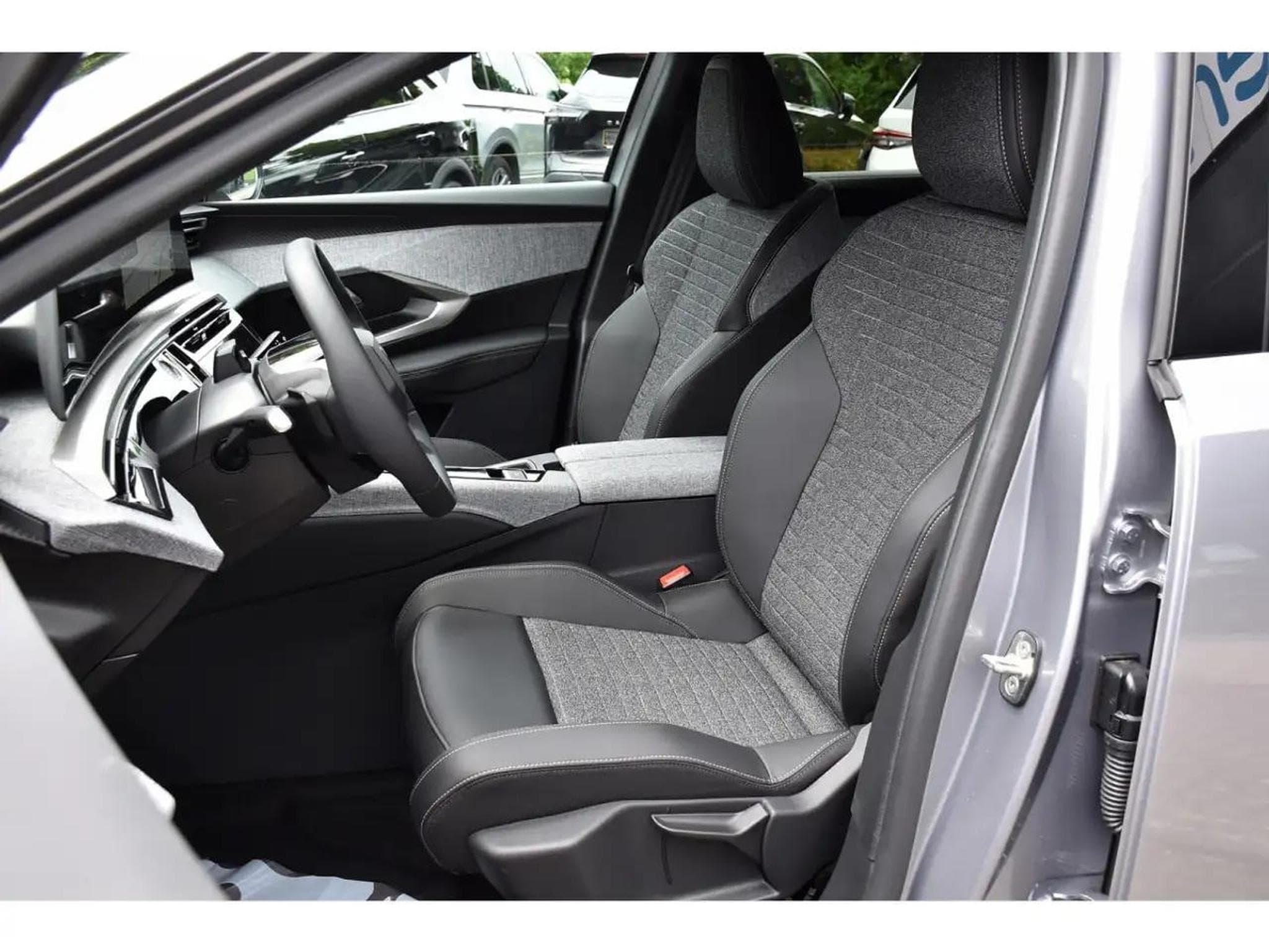 Peugeot 5008 (2026) - Photo 6