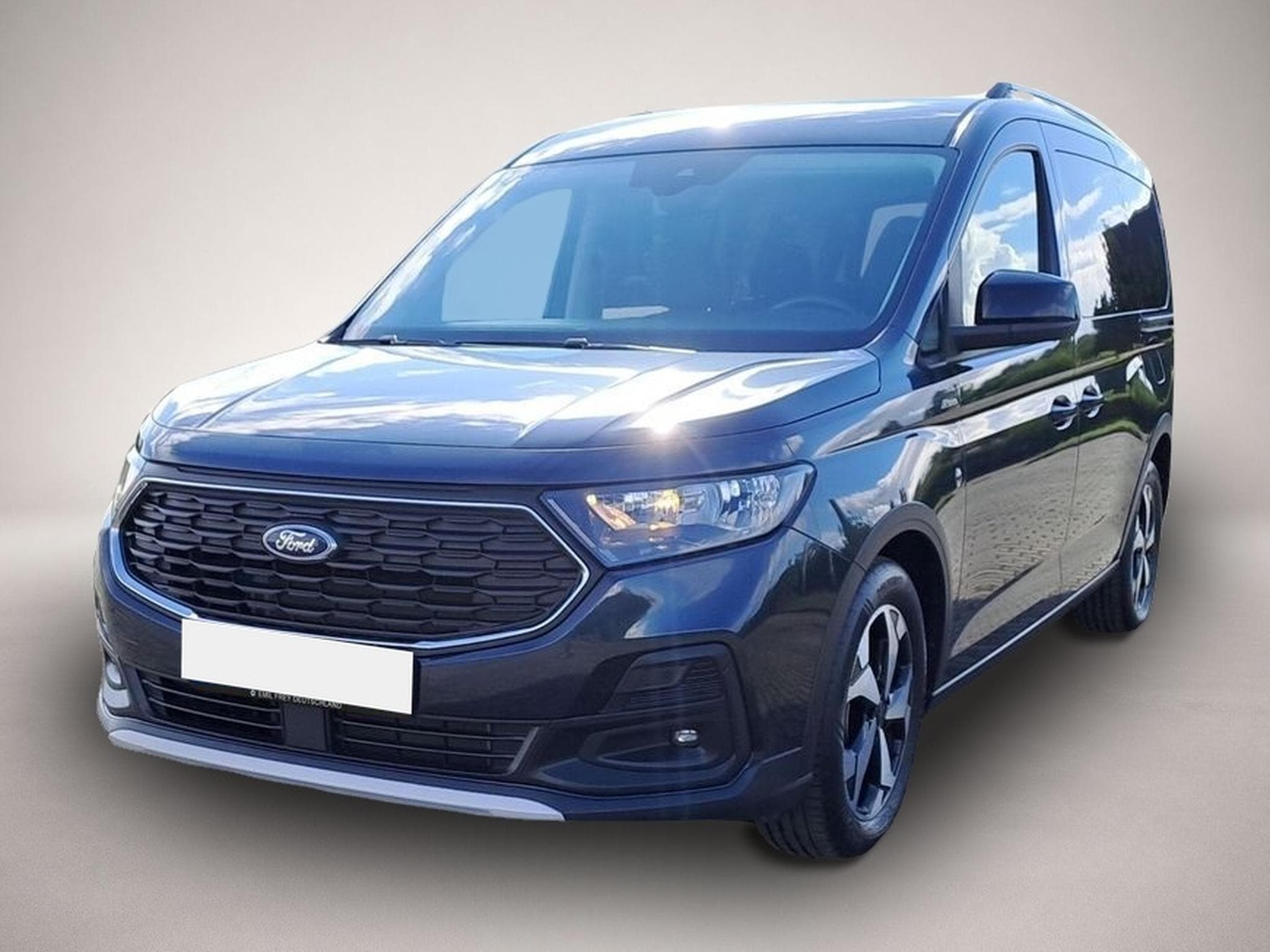 Ford Tourneo (2024) - Photo 1