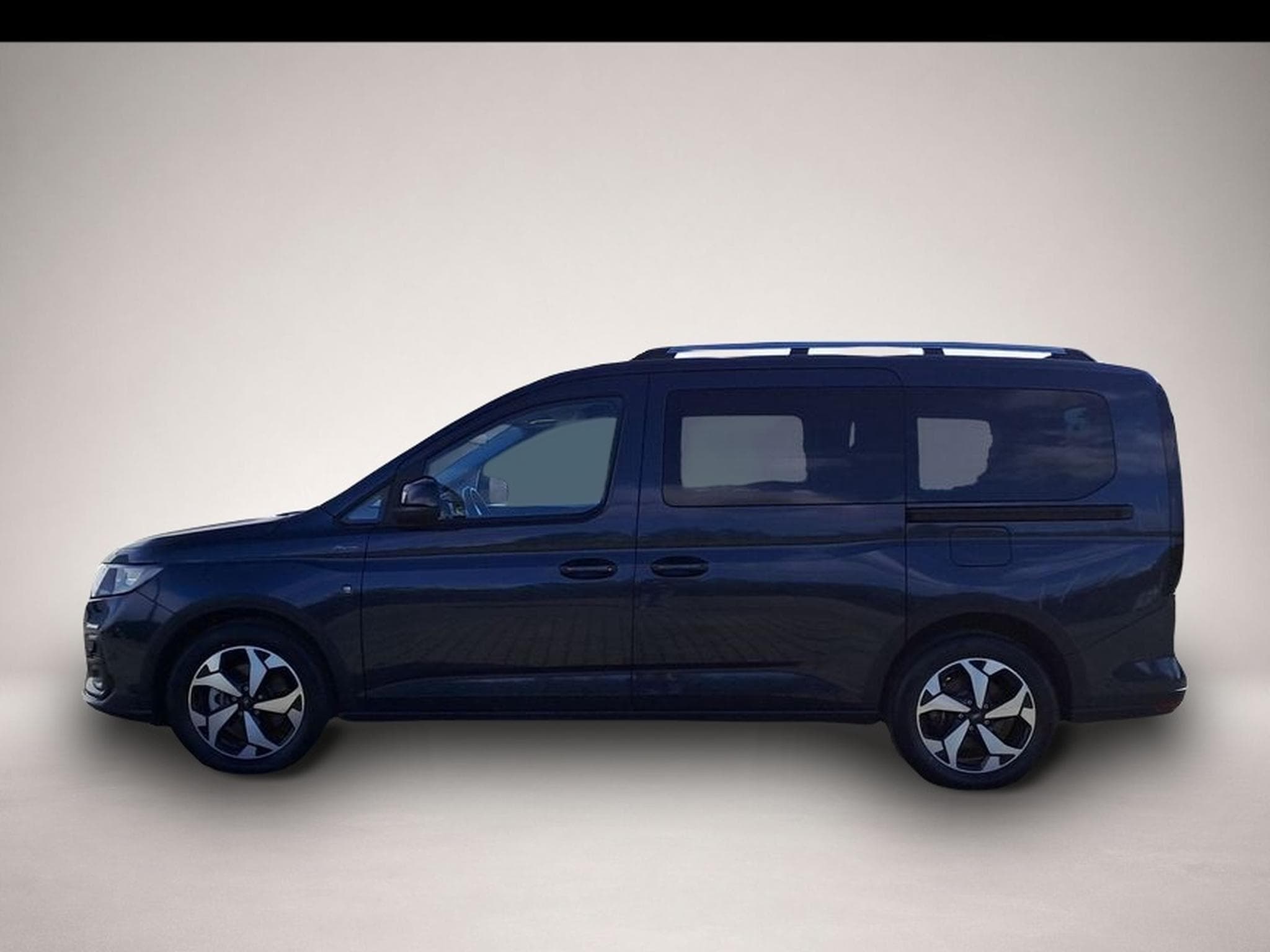 Ford Tourneo (2024) - Photo 4